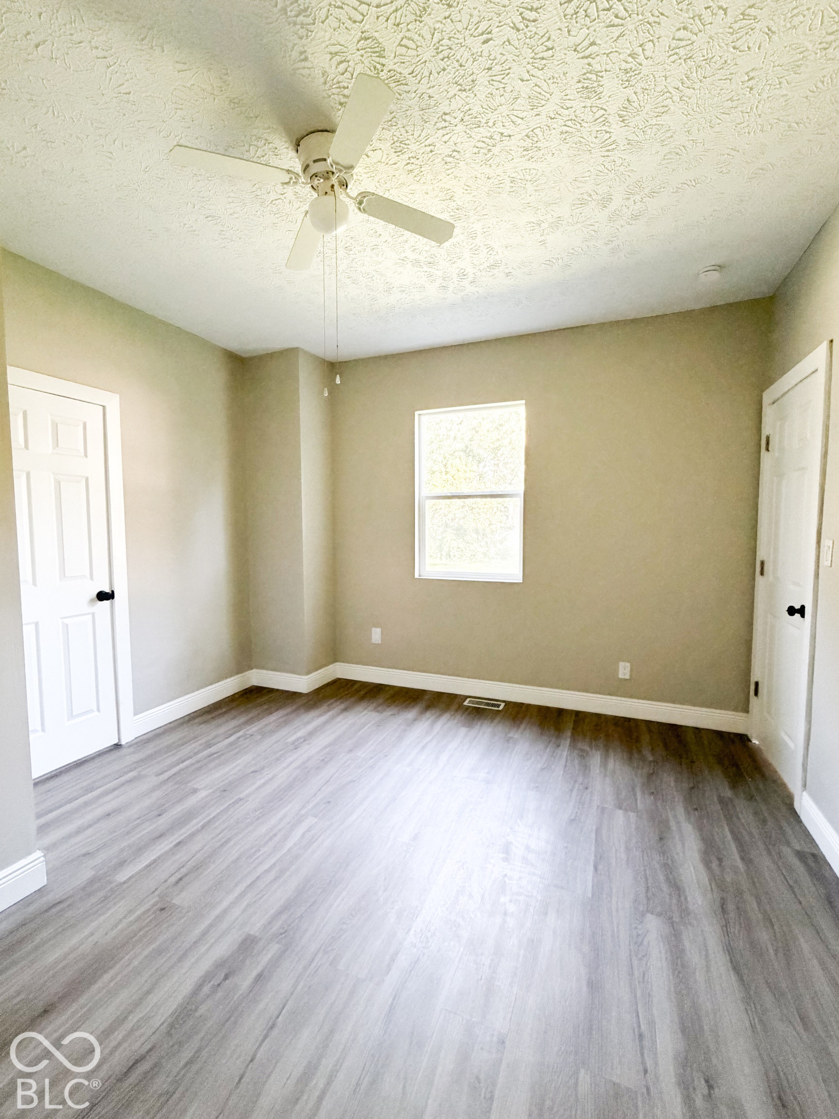 1058 W 29th Street, Indianapolis, IN 46208