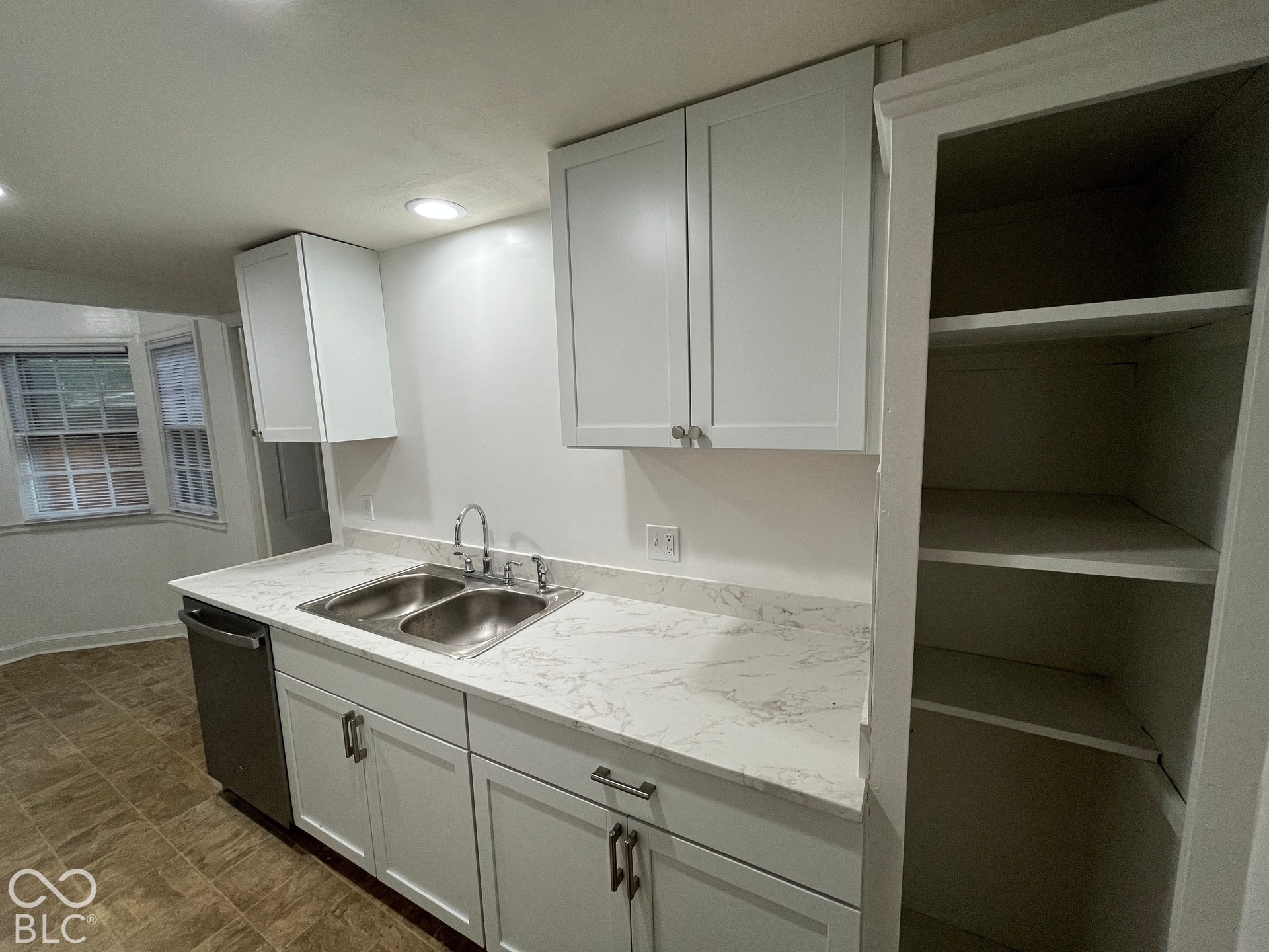 160 W 47th Street, Indianapolis, IN 46208
