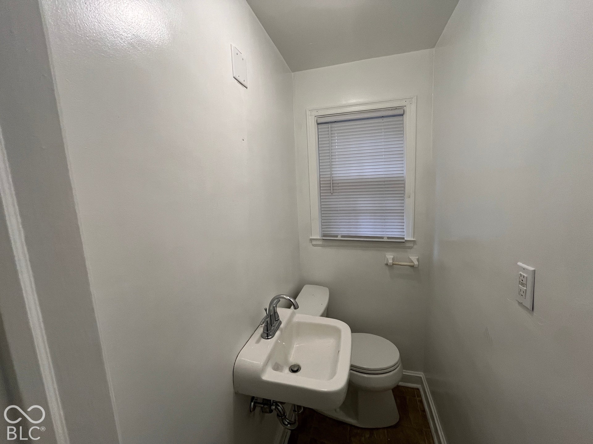 160 W 47th Street, Indianapolis, IN 46208