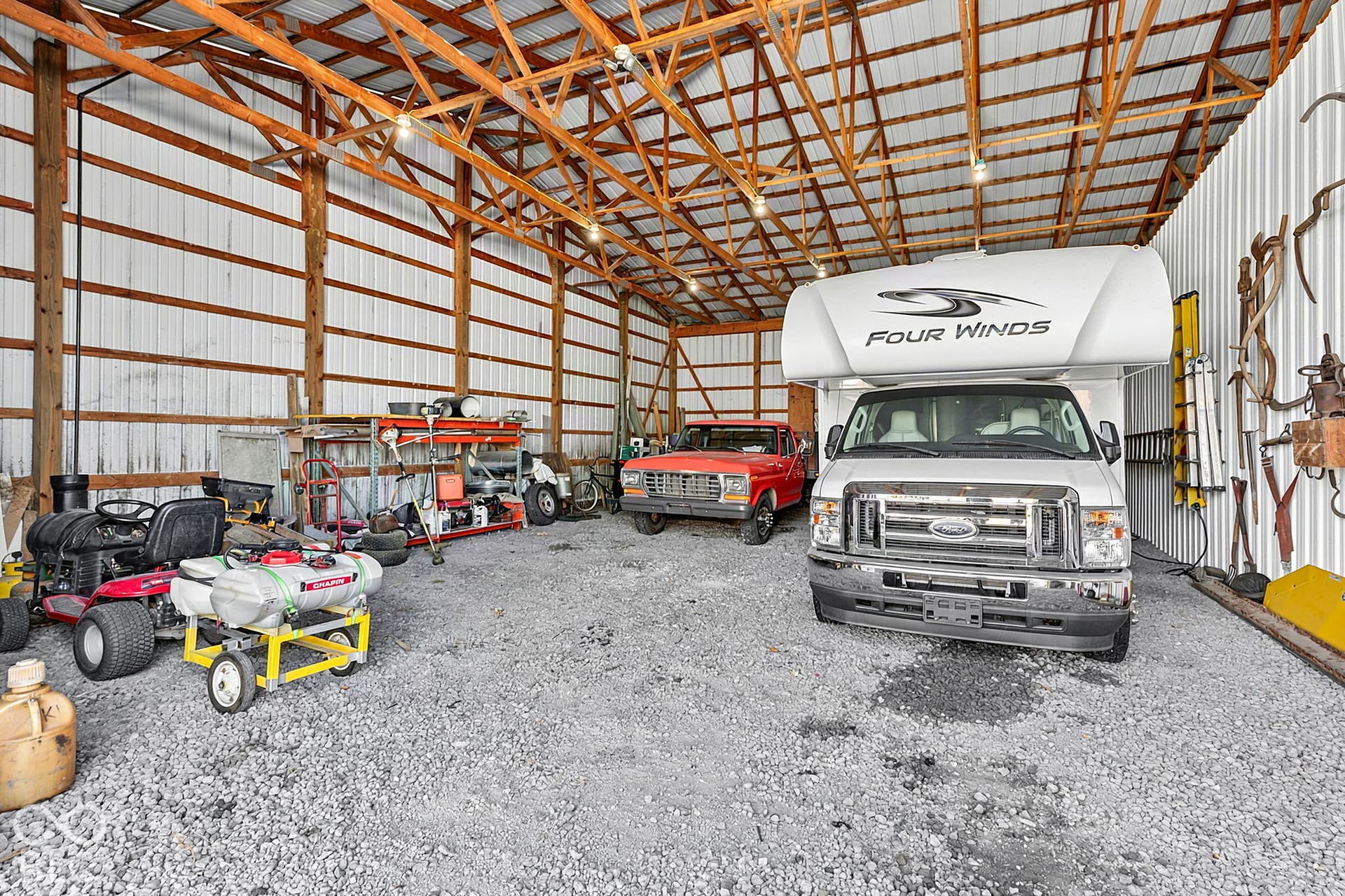 2260 S 650 W, Jamestown, IN 46147