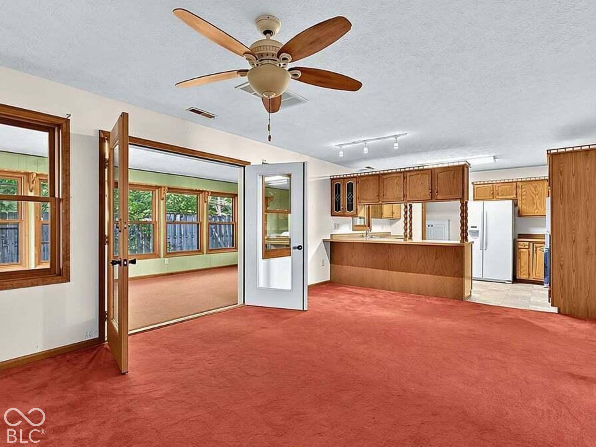 302 N Madison Street, Knightstown, IN 46148 Family Room open to kitchen