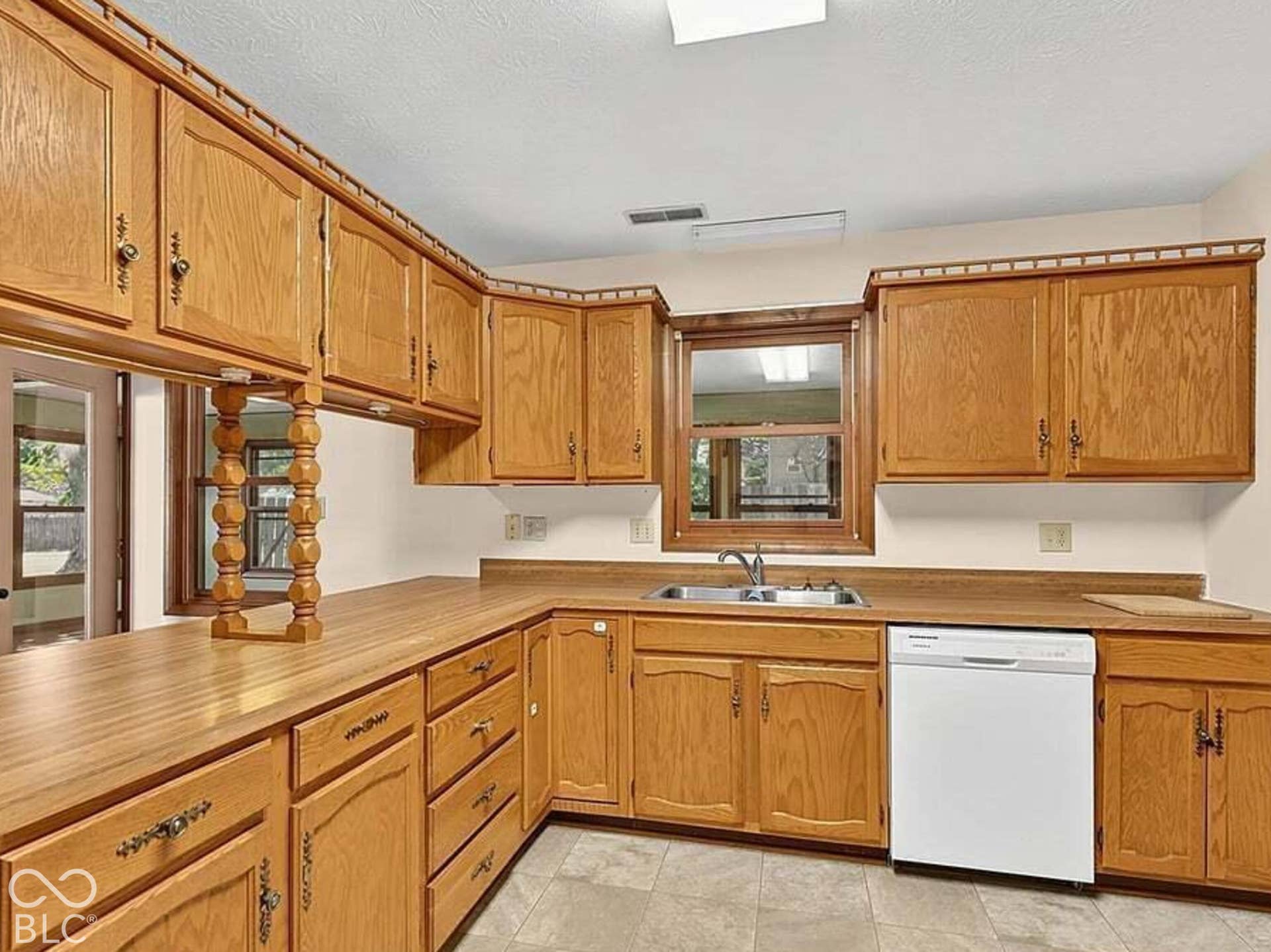 302 N Madison Street, Knightstown, IN 46148 302 N Madison Street, Knightstown, IN 46148
