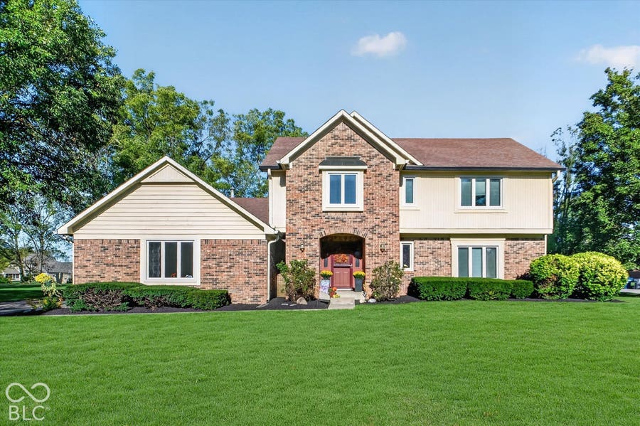 Property photo for 919 Queensbury Drive, Noblesville, IN