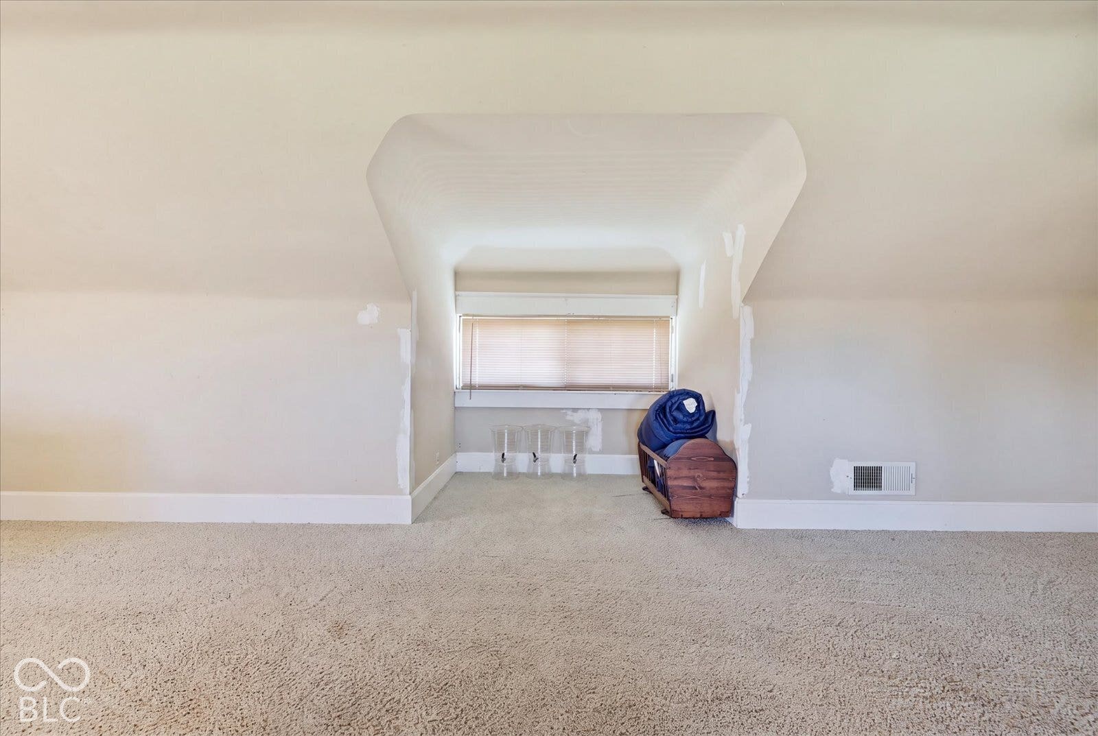 Virtually Altered - third floor room