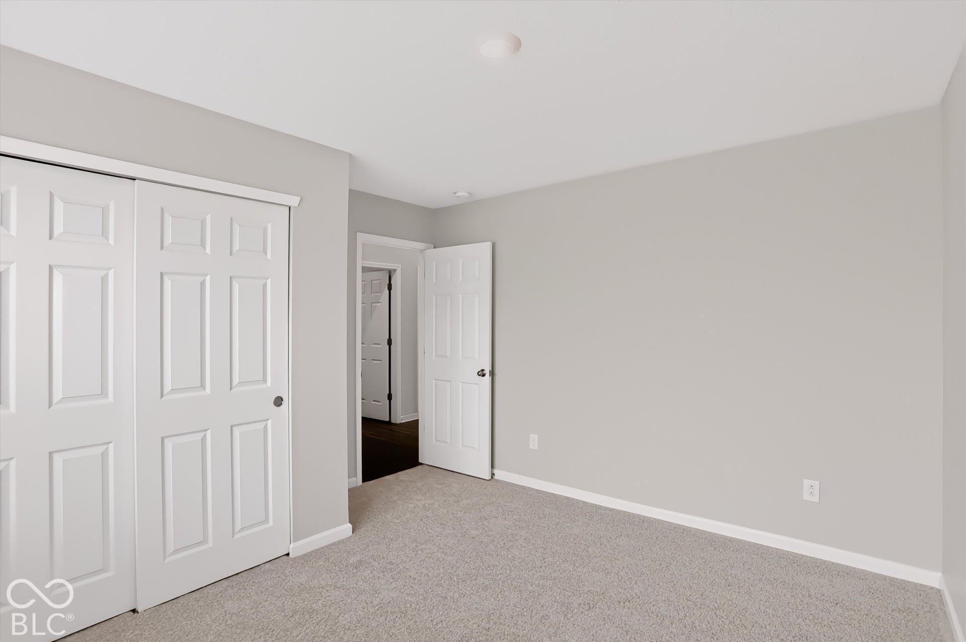 10101 Camp Creek Way, Indianapolis, IN 46229