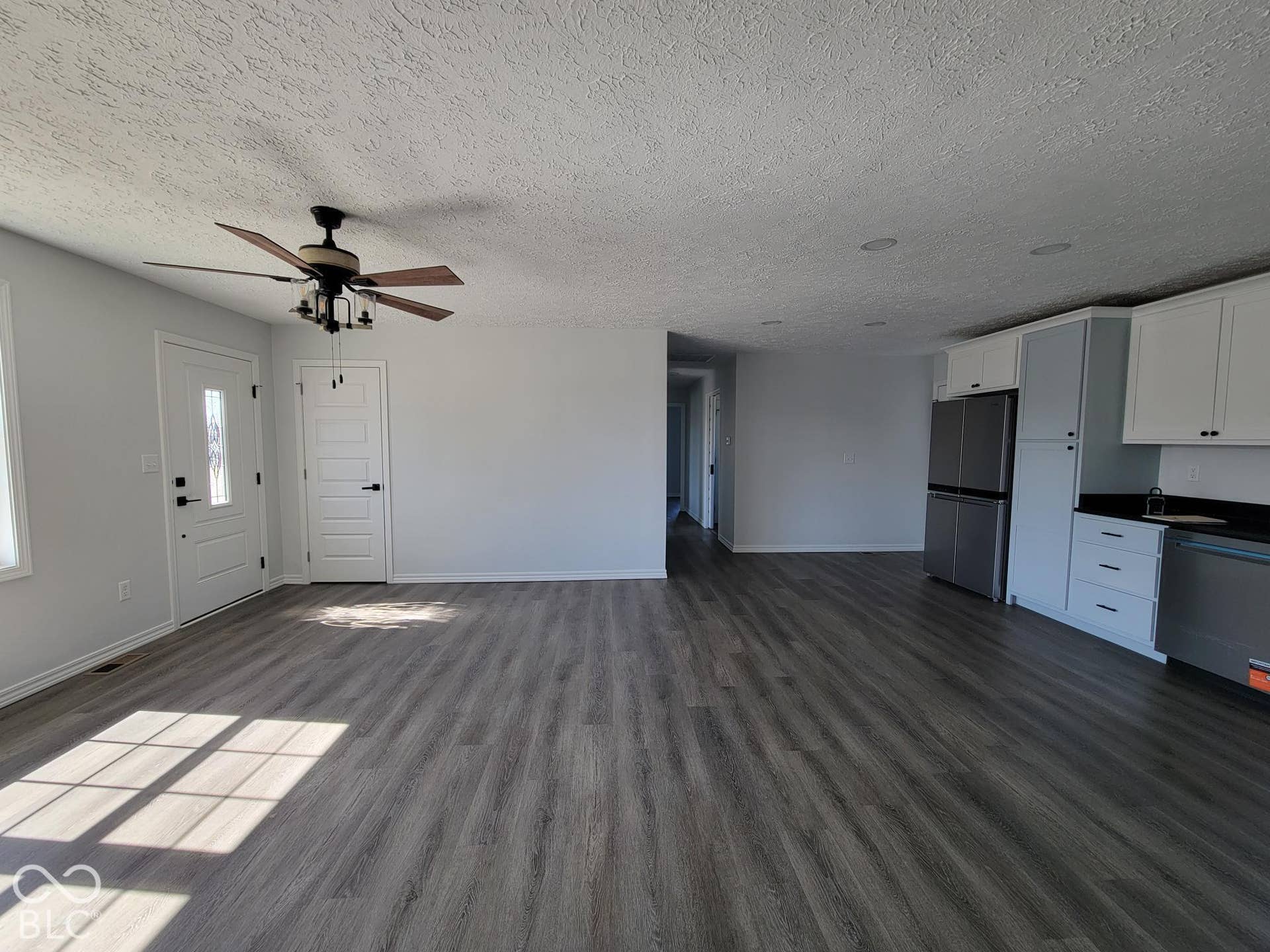 805 Holiday Drive, Seymour, IN 47274