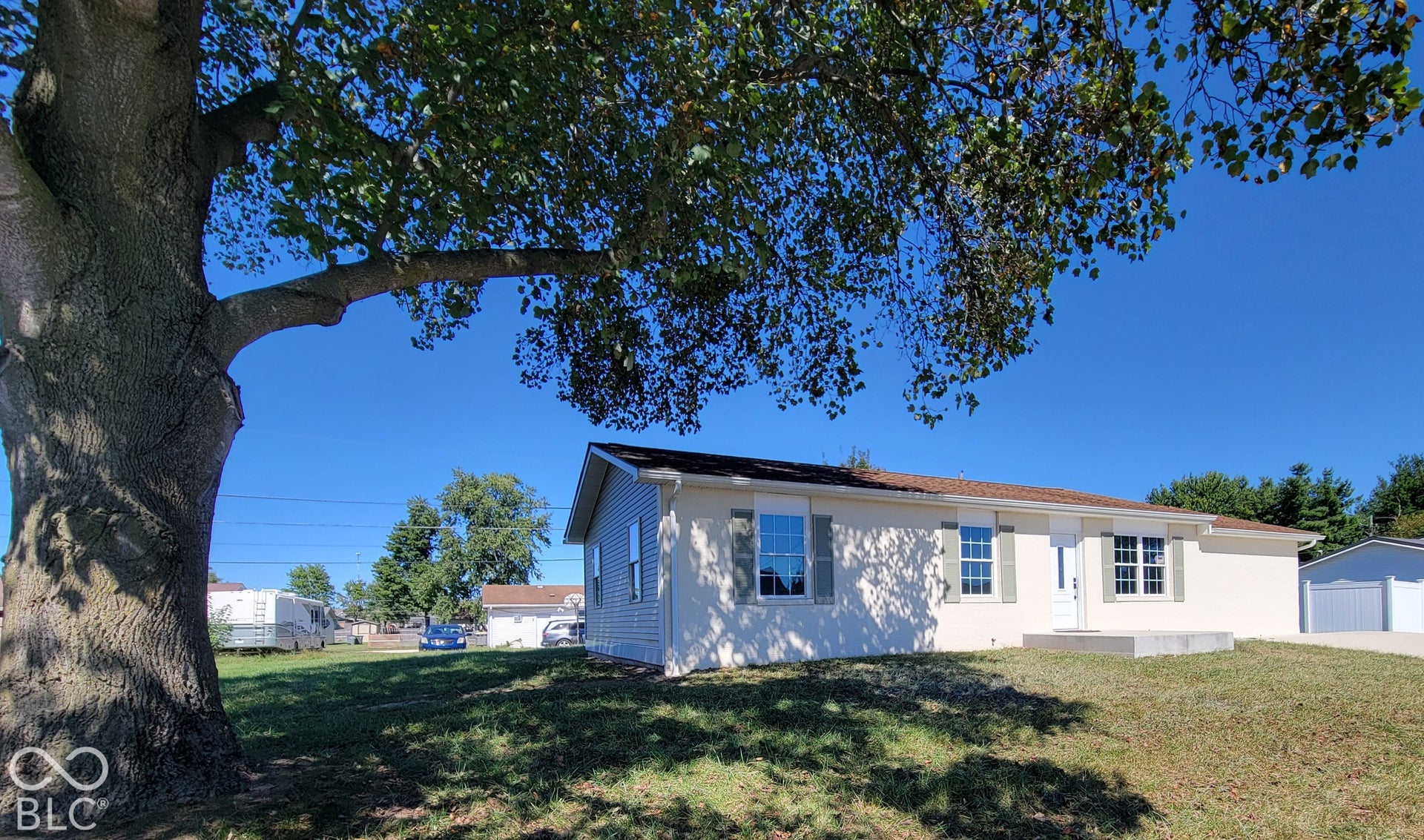 805 Holiday Drive, Seymour, IN 47274