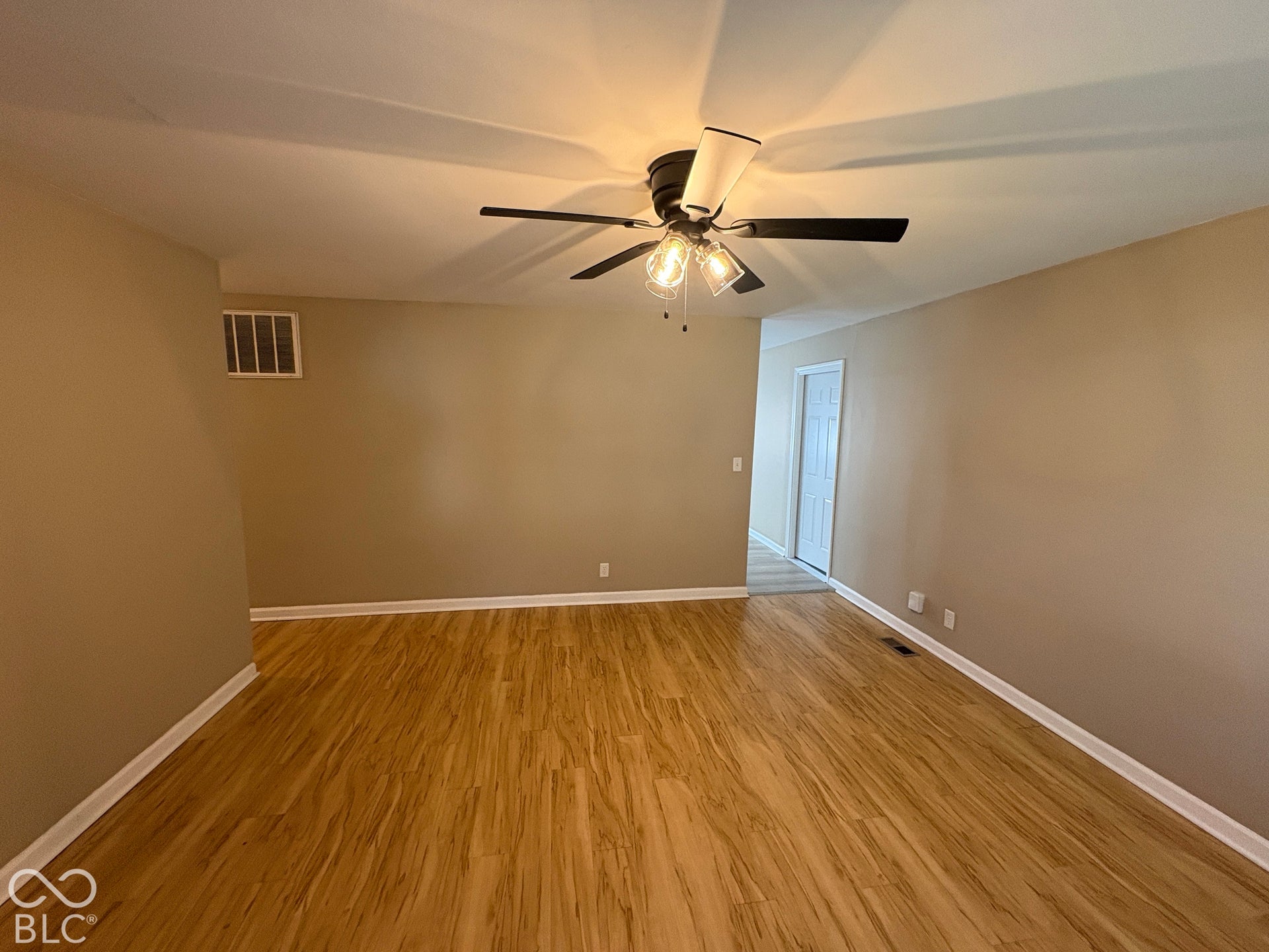 2649 Ebbie Road, Indianapolis, IN 46219