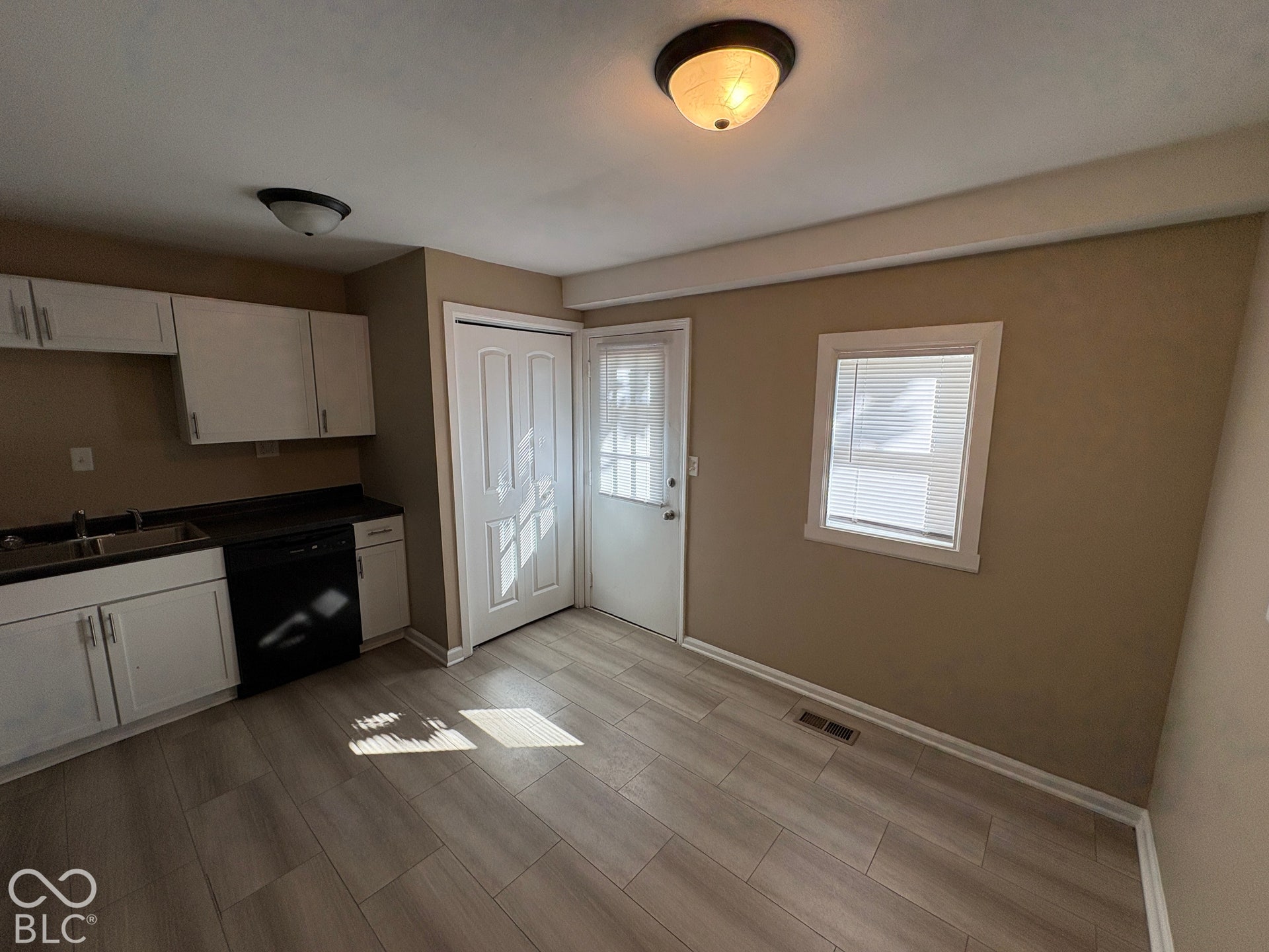 2649 Ebbie Road, Indianapolis, IN 46219