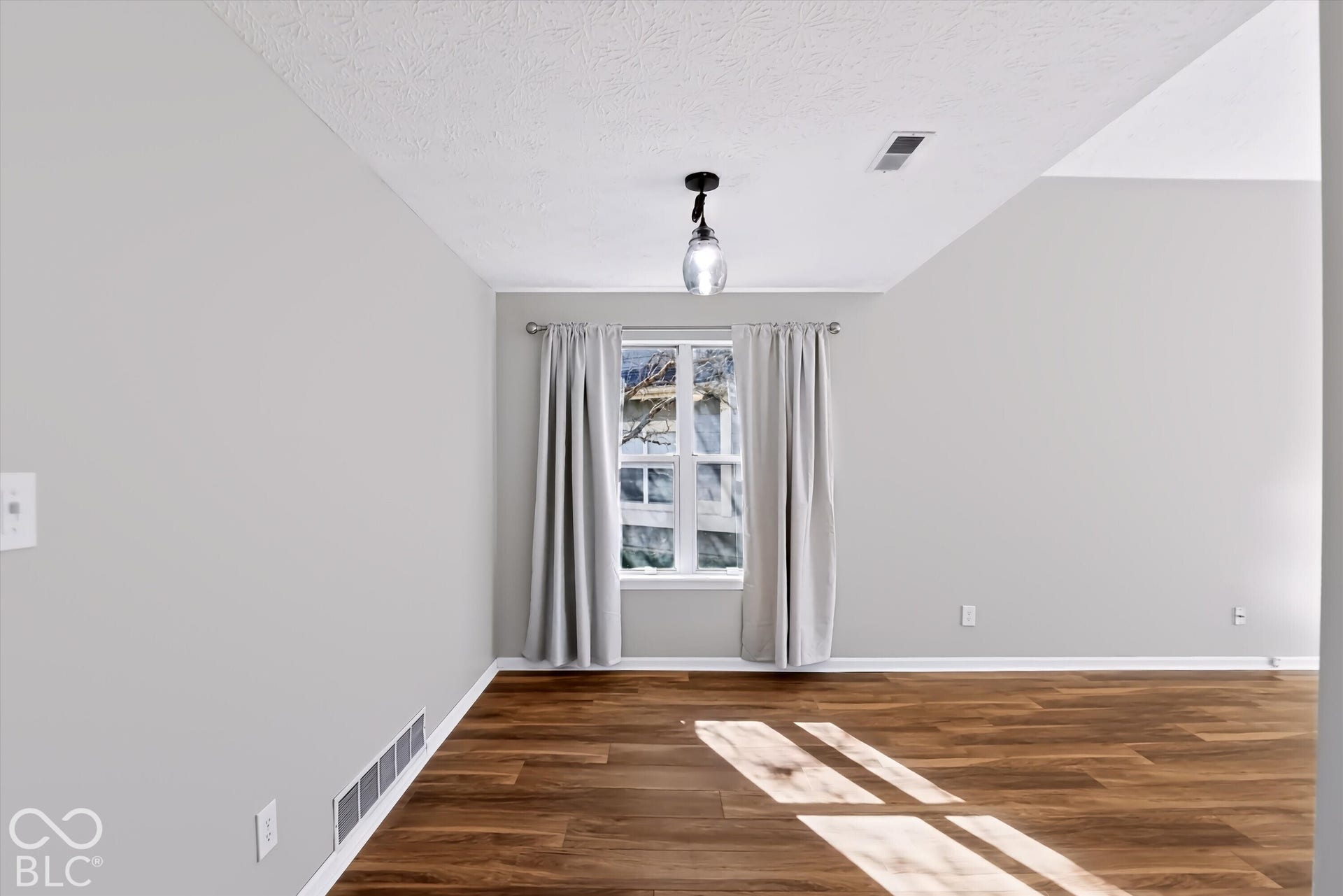 9450 Aberdare Drive, Indianapolis, IN 46250