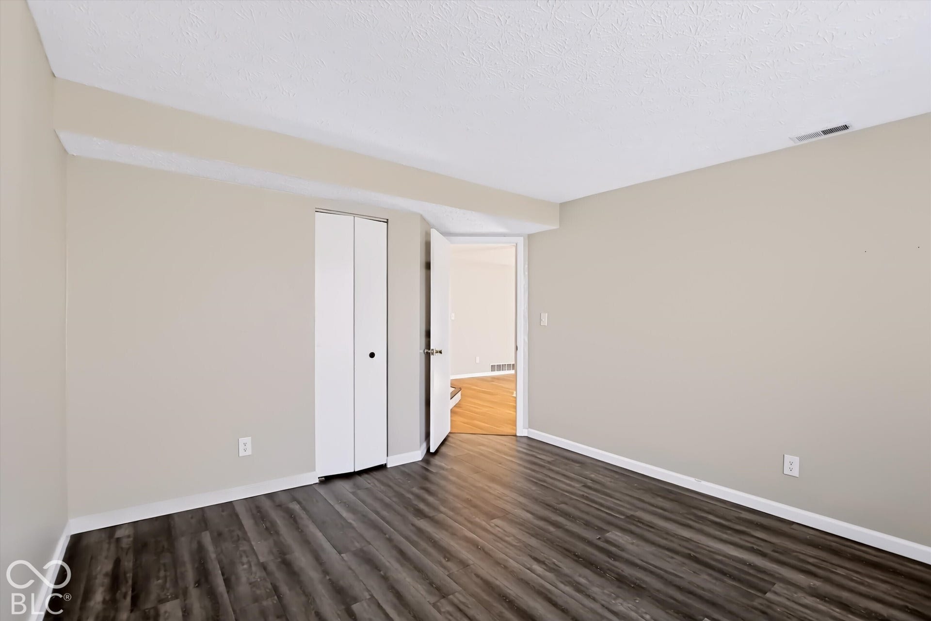 9450 Aberdare Drive, Indianapolis, IN 46250