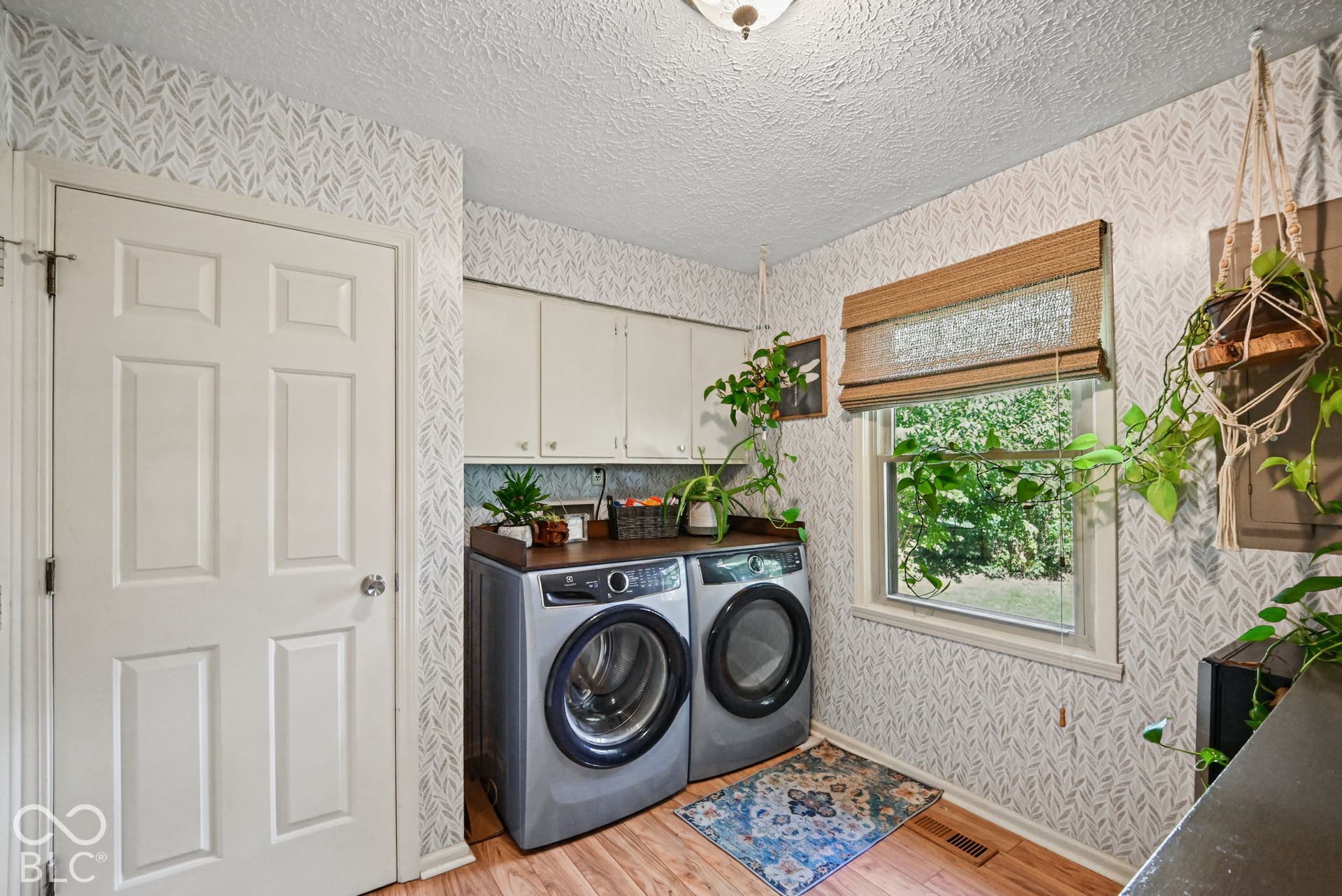 651 Hawthorne Drive, Carmel, IN 46033