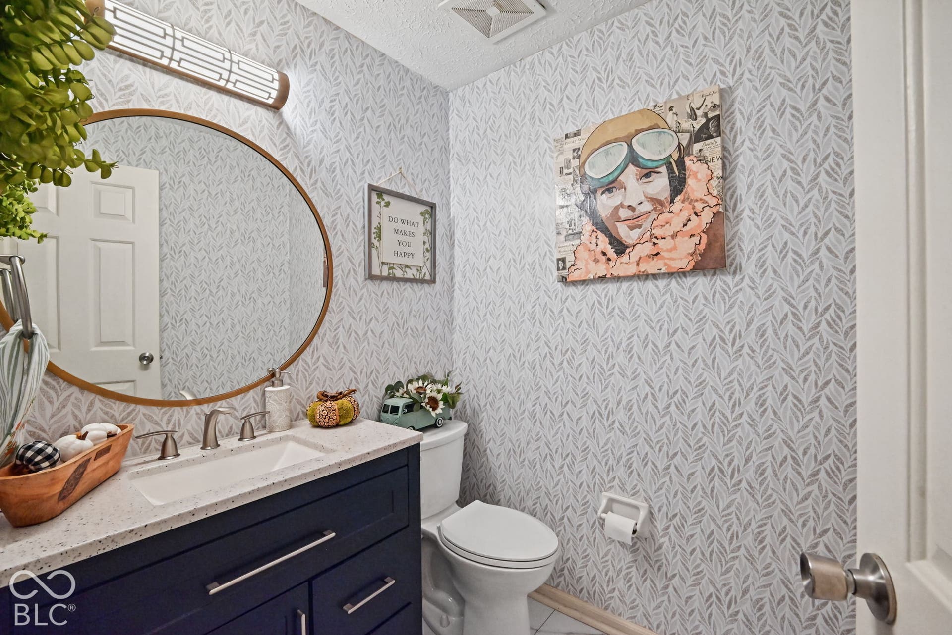 651 Hawthorne Drive, Carmel, IN 46033