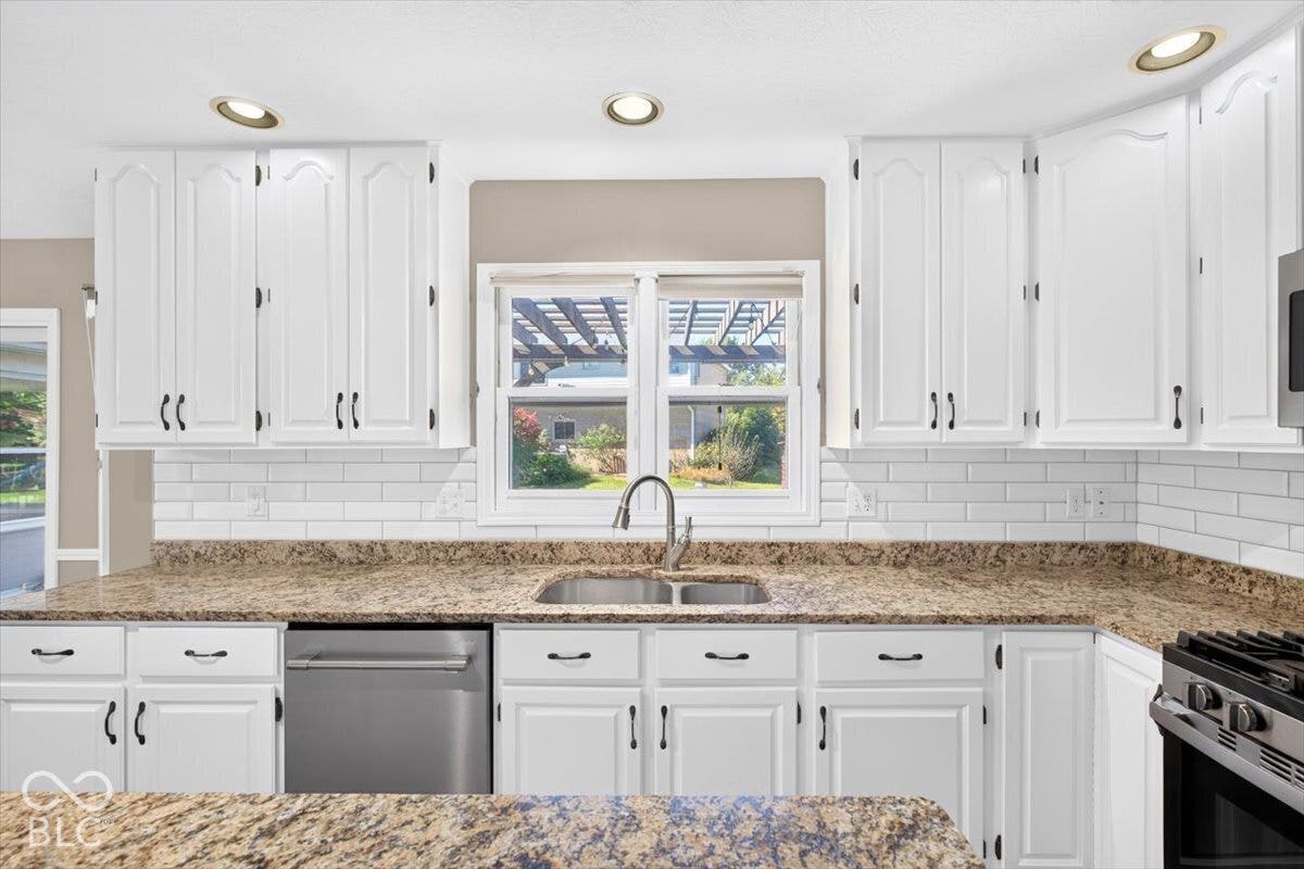 14038 Springmill Ponds Circle, Carmel, IN 46032