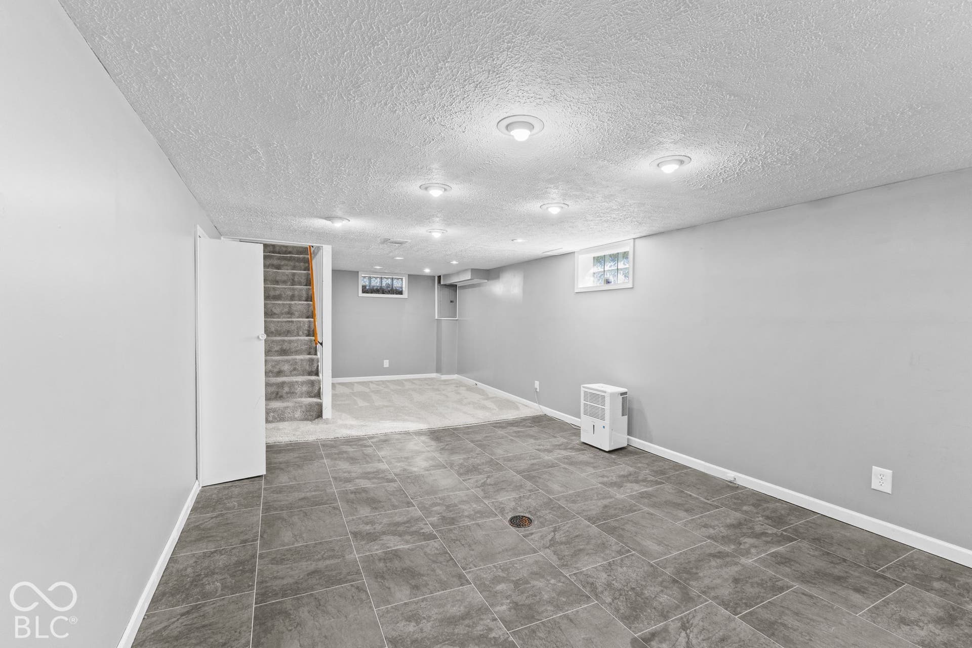115 S 11th Avenue, Beech Grove, IN 46107