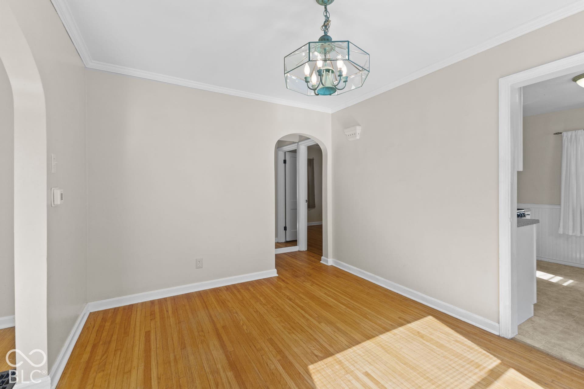 115 S 11th Avenue, Beech Grove, IN 46107