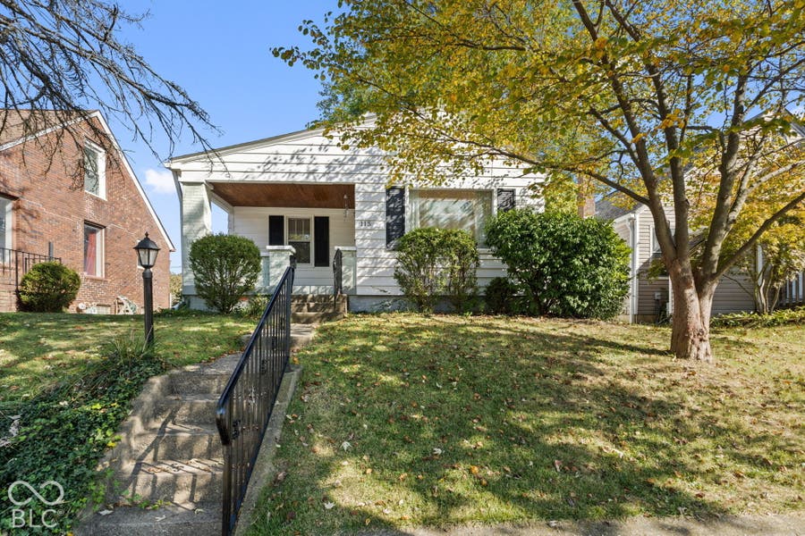 Property photo for 115 S 11th Avenue, Beech Grove, IN