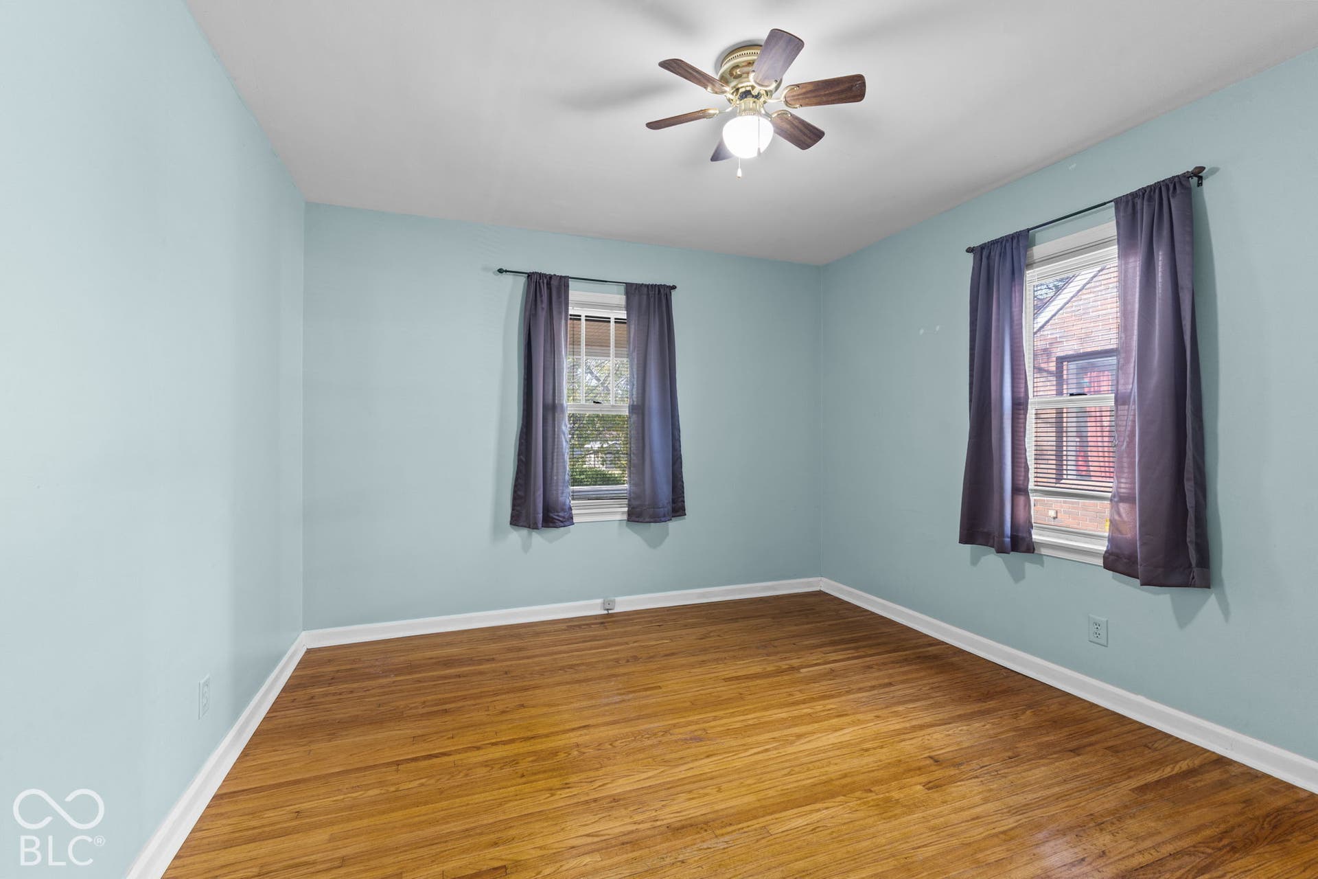 115 S 11th Avenue, Beech Grove, IN 46107