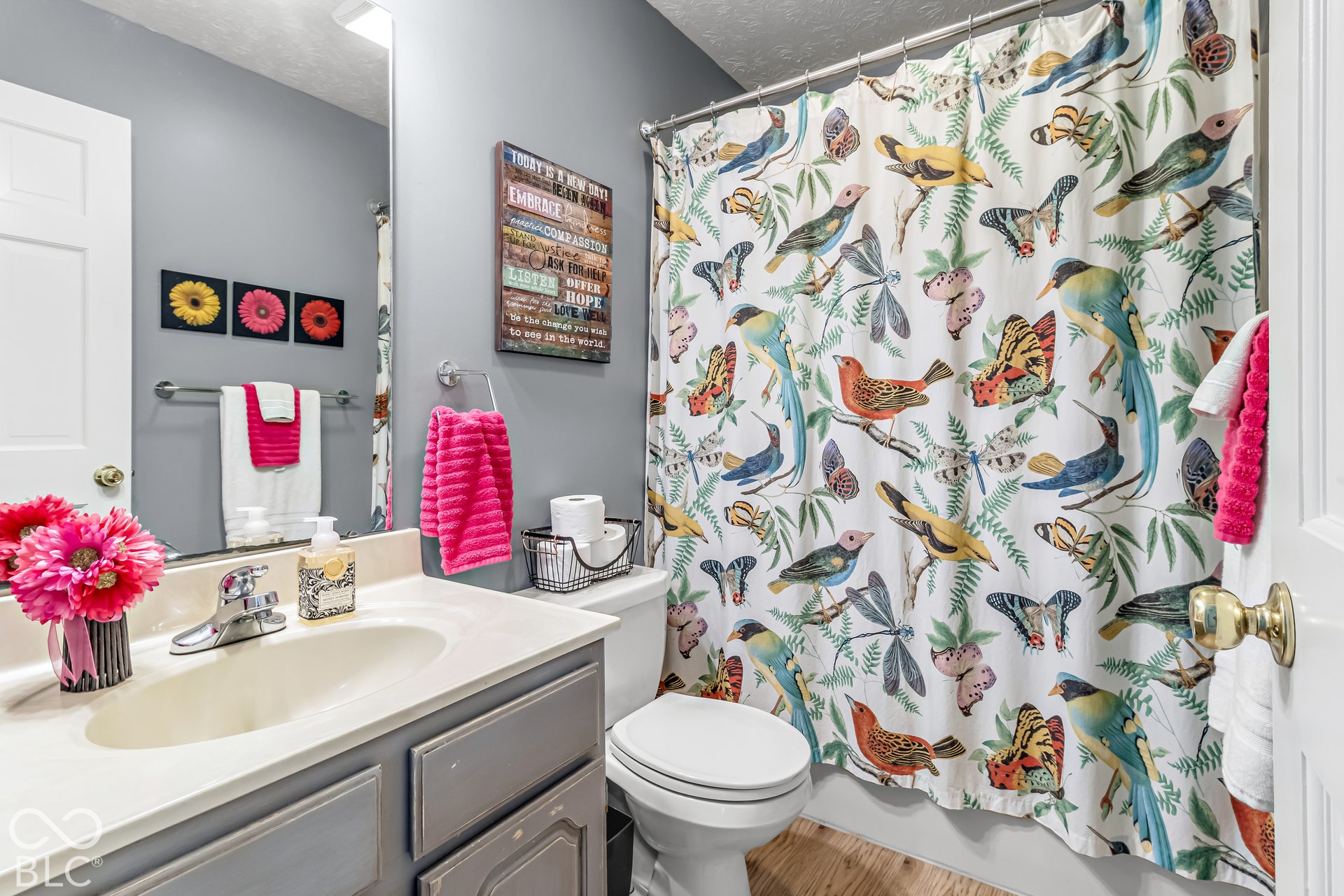 2nd bathroom