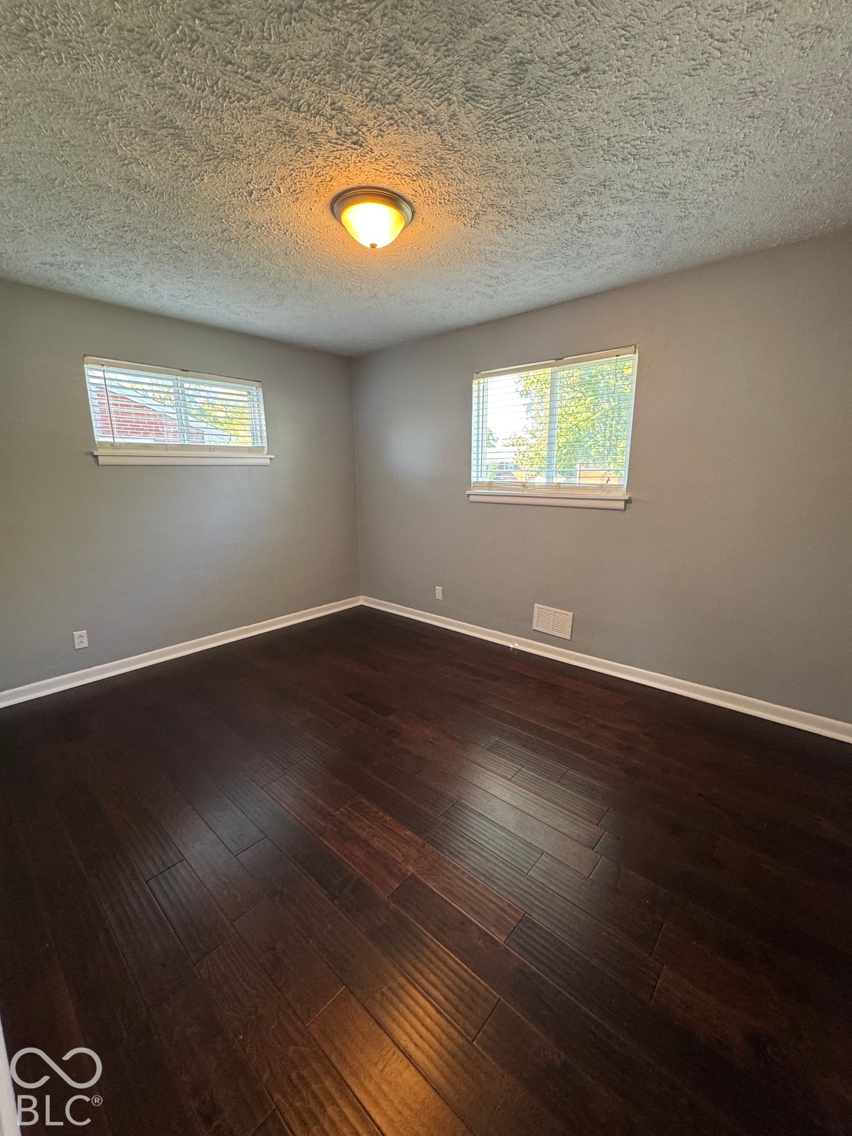 3925 Campbell Avenue, Indianapolis, IN 46226