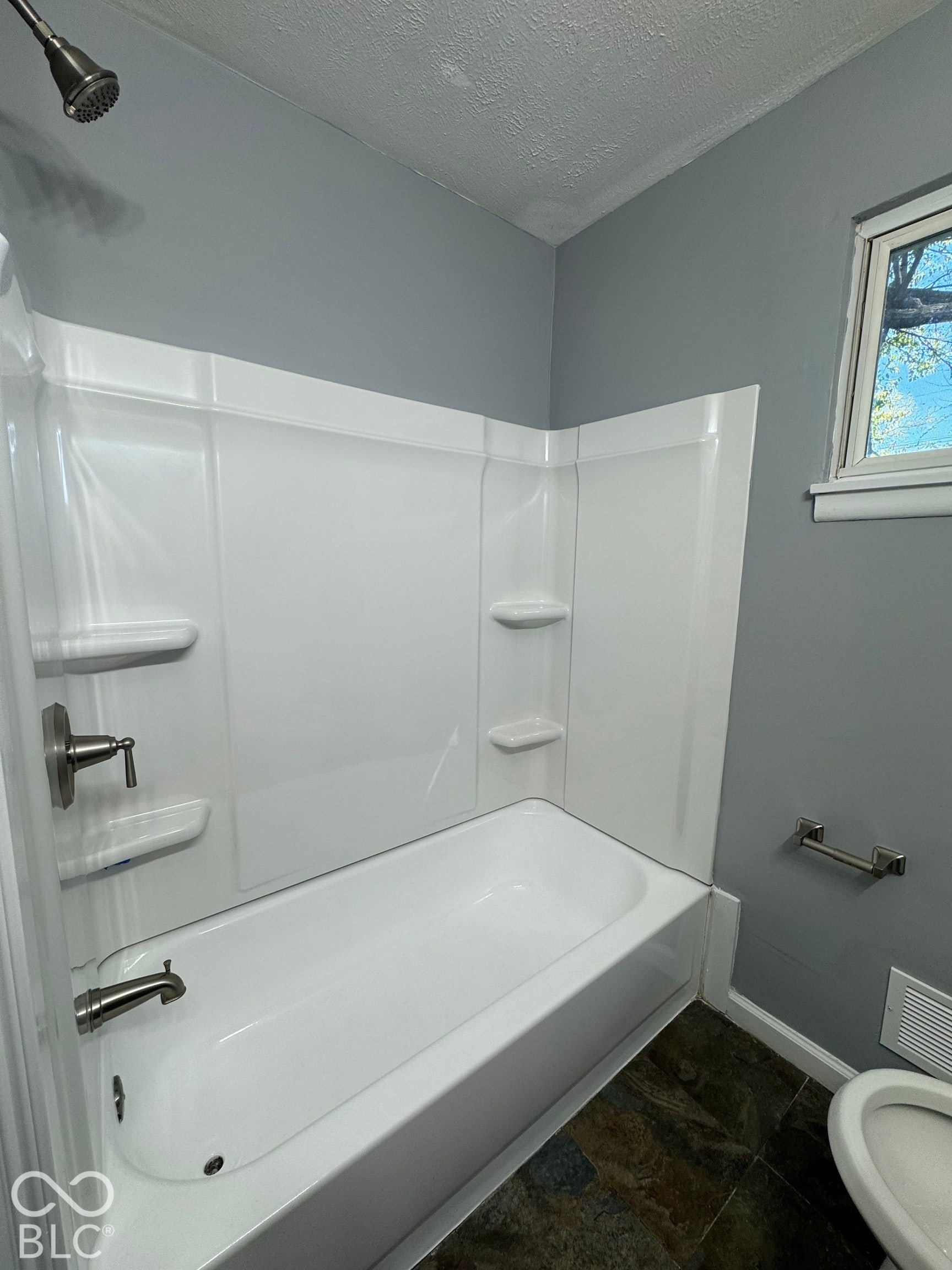 3925 Campbell Avenue, Indianapolis, IN 46226