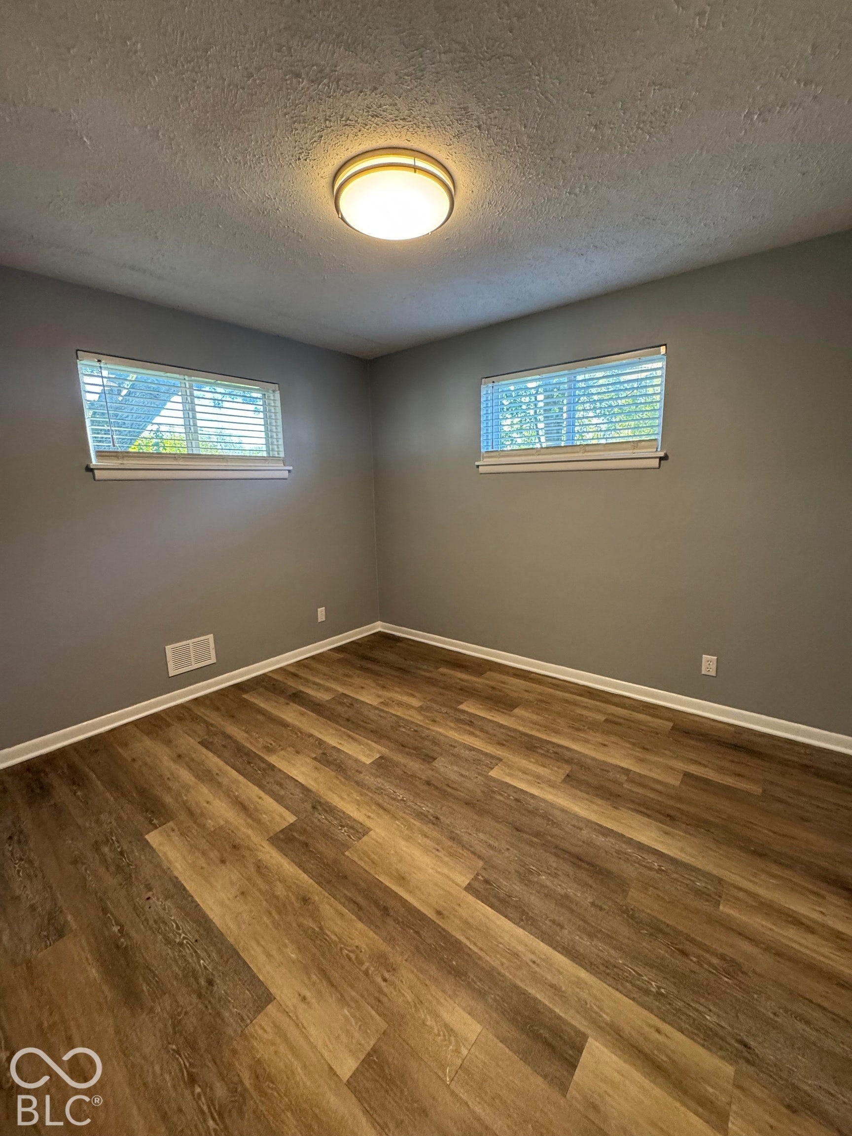 3925 Campbell Avenue, Indianapolis, IN 46226