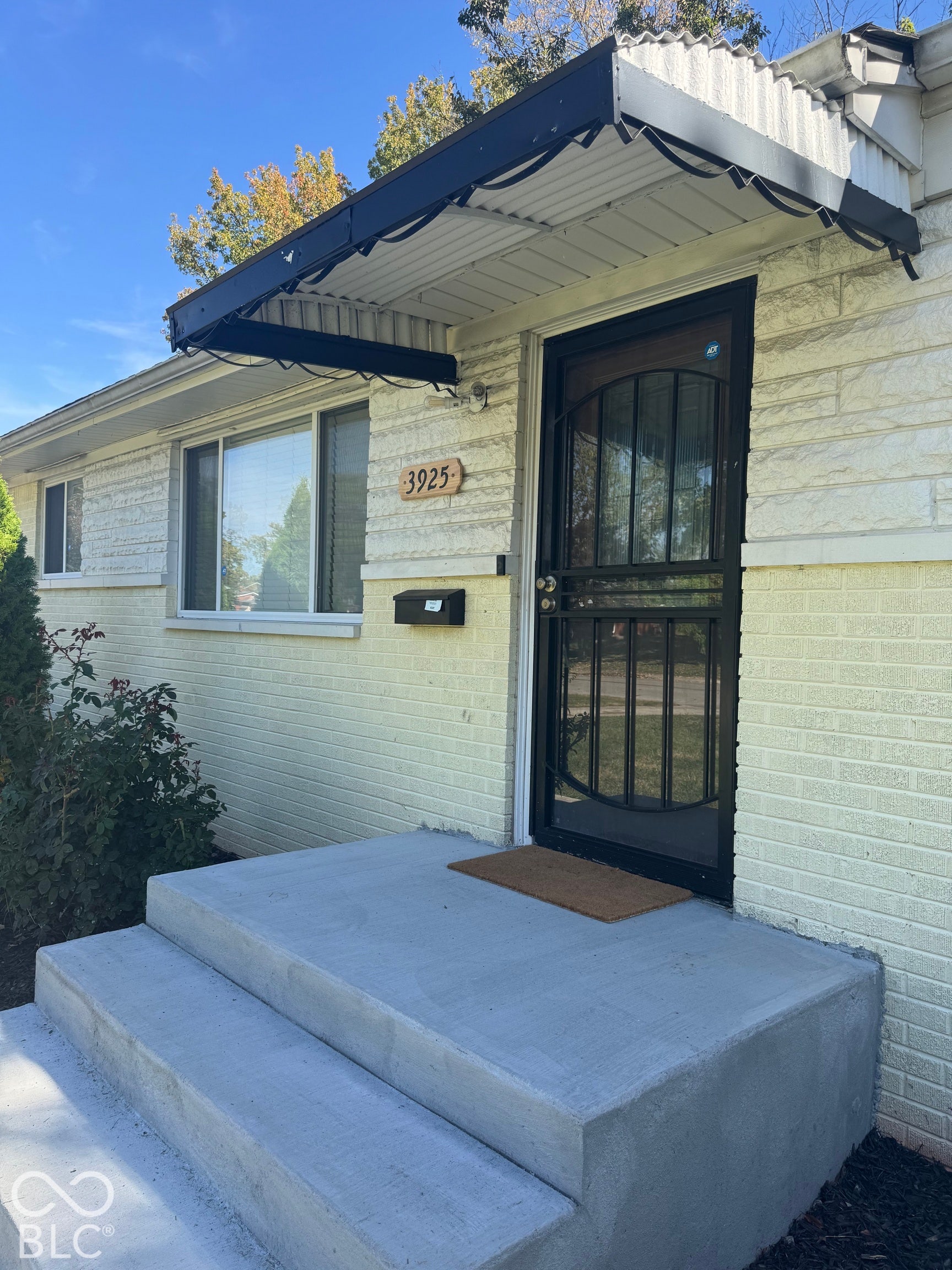 3925 Campbell Avenue, Indianapolis, IN 46226