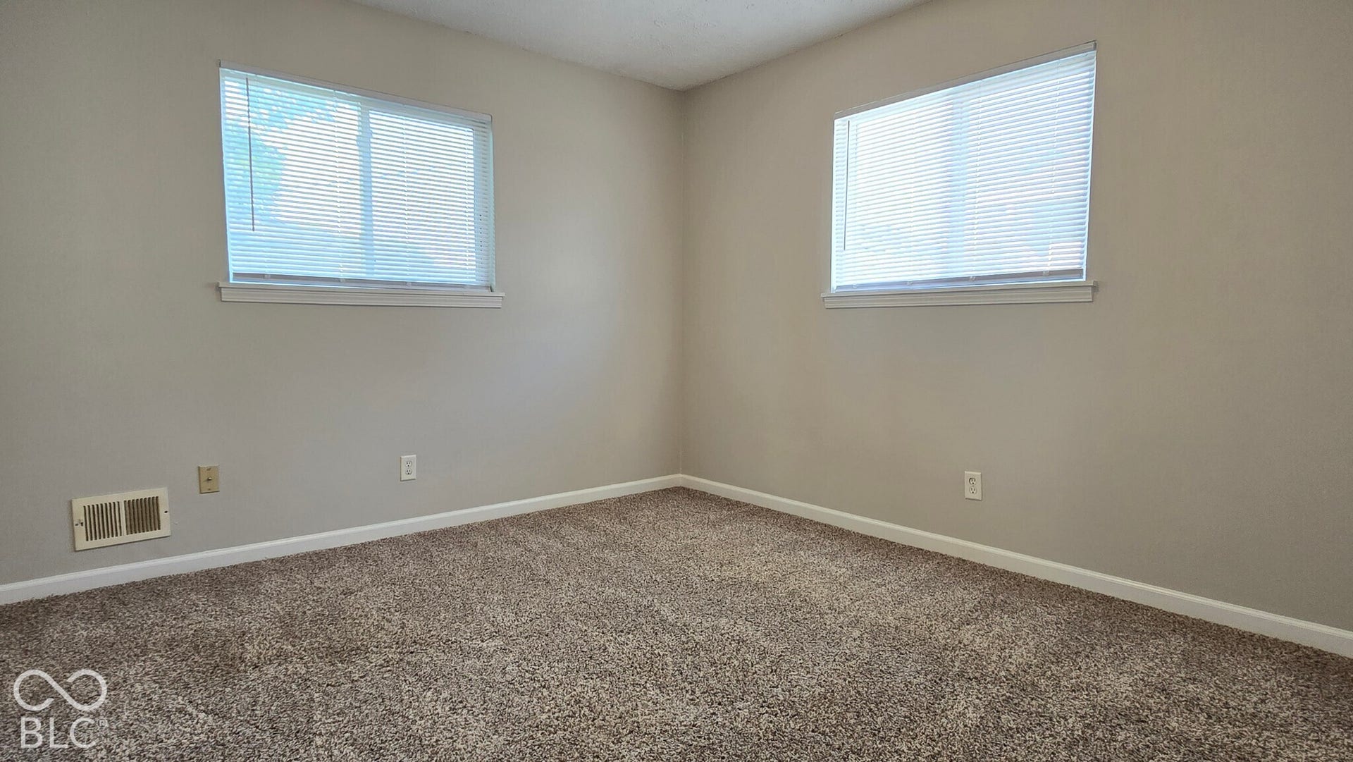 538 S Temple Avenue, Indianapolis, IN 46203 538 S Temple Avenue, Indianapolis, IN 46203