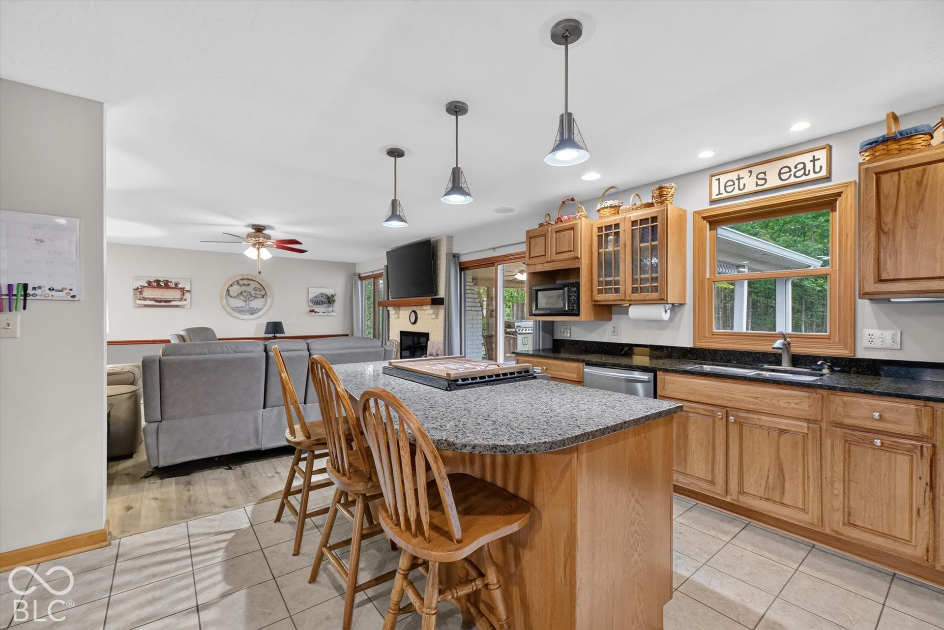 7721 W 200 Road S, New Palestine, IN 46163