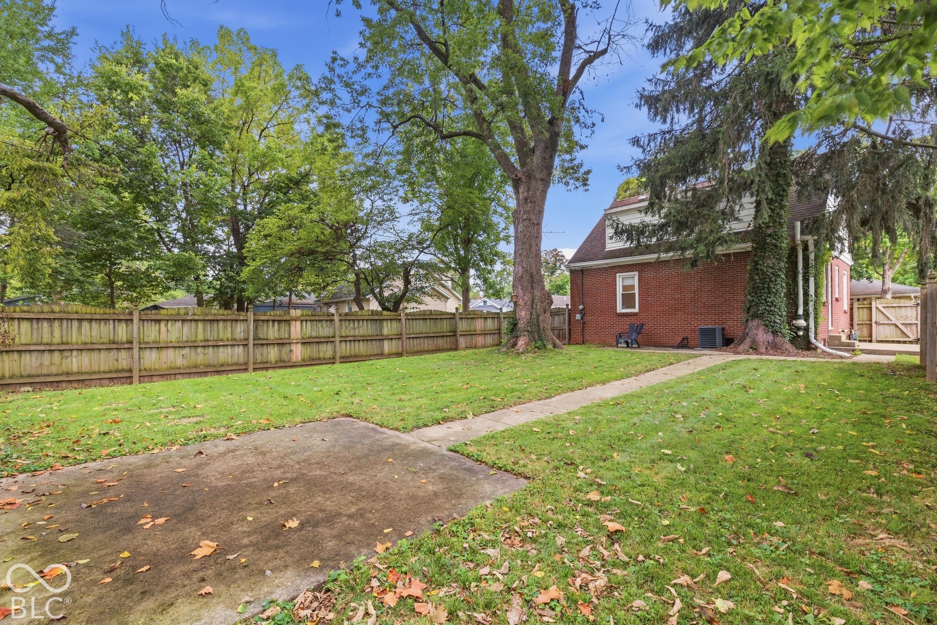 4523 Kingsley Drive, Indianapolis, IN 46205 4523 Kingsley Drive, Indianapolis, IN 46205