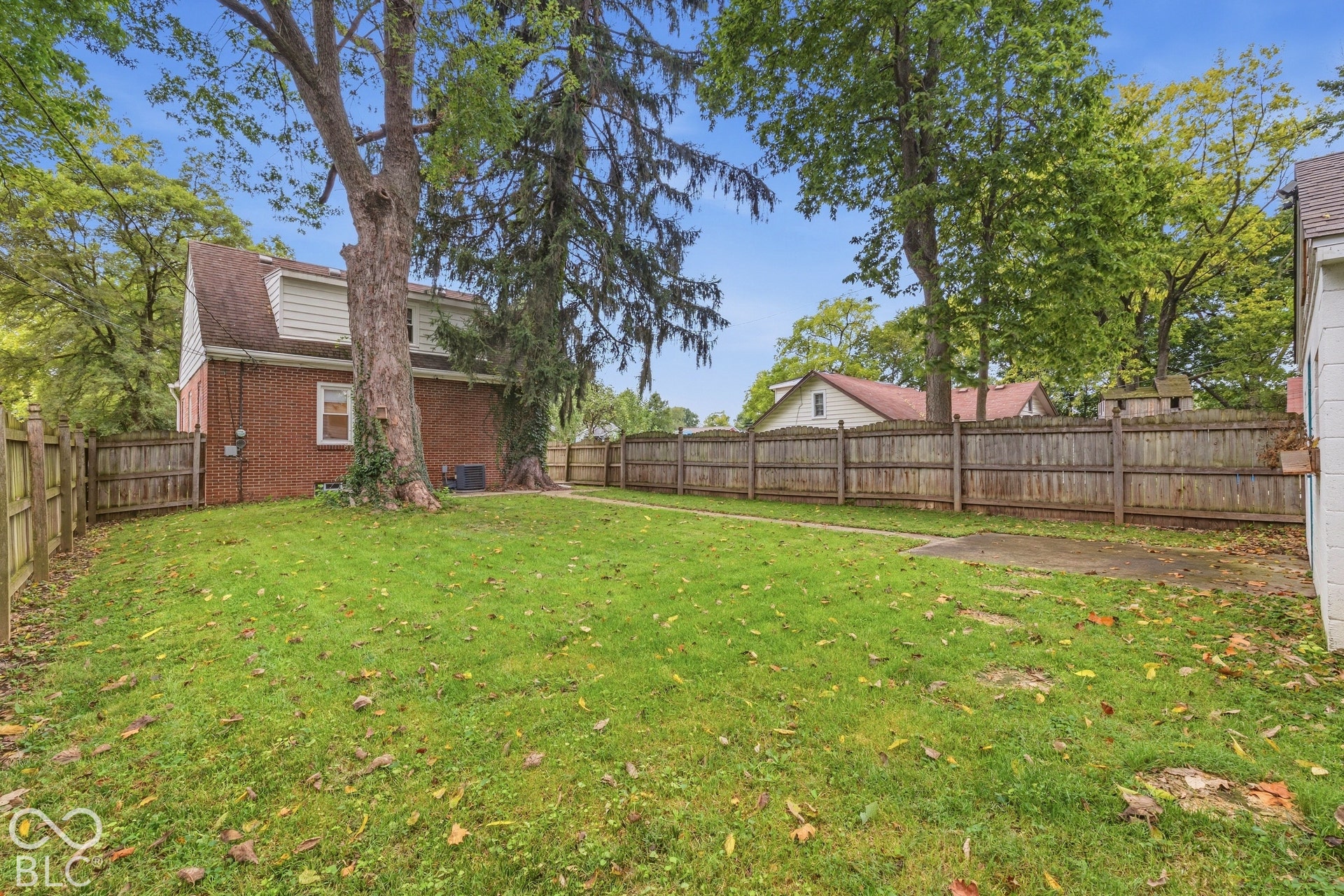 4523 Kingsley Drive, Indianapolis, IN 46205 4523 Kingsley Drive, Indianapolis, IN 46205