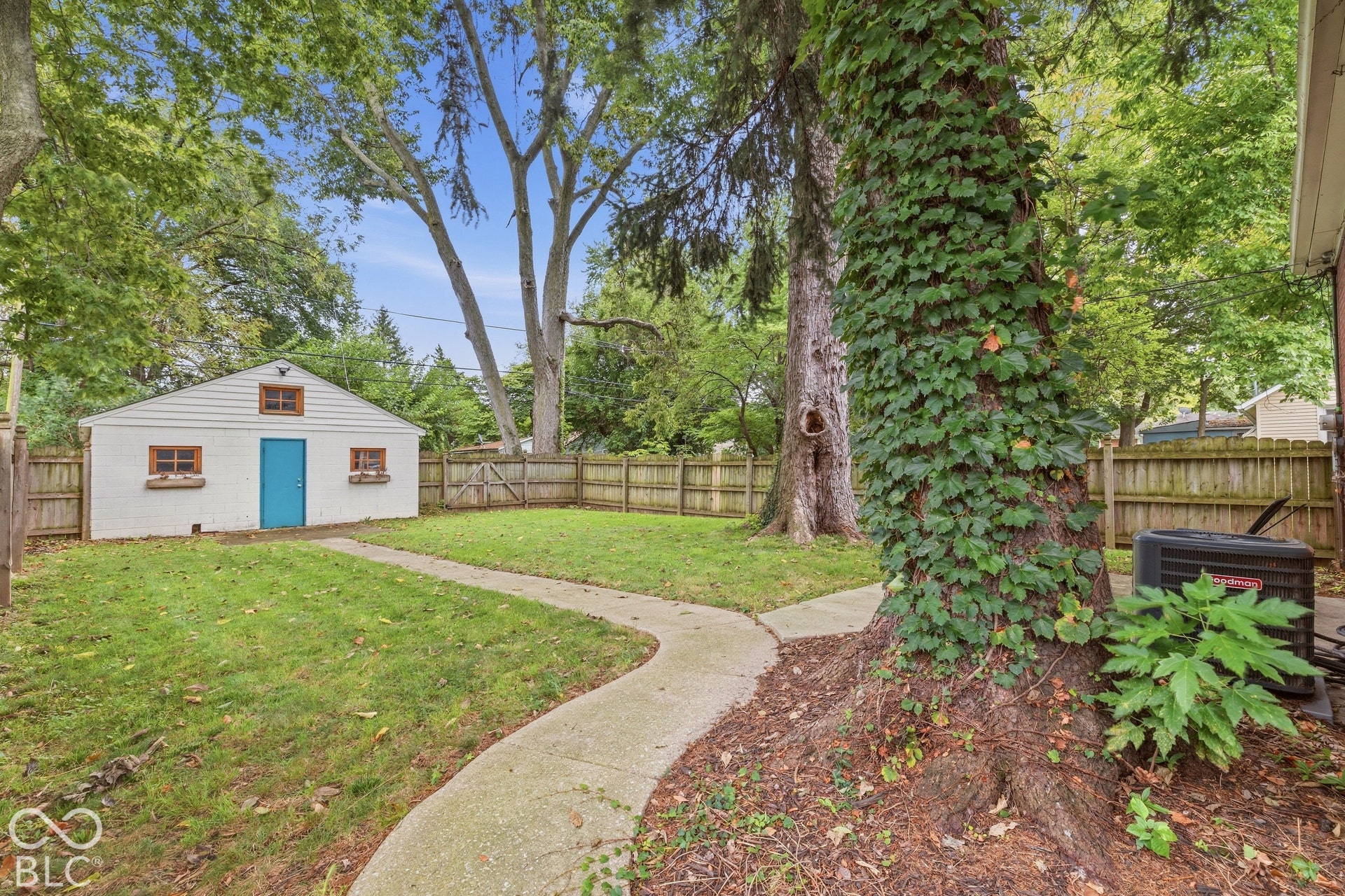 4523 Kingsley Drive, Indianapolis, IN 46205 4523 Kingsley Drive, Indianapolis, IN 46205