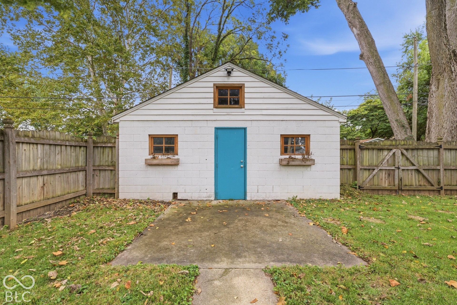 4523 Kingsley Drive, Indianapolis, IN 46205 4523 Kingsley Drive, Indianapolis, IN 46205