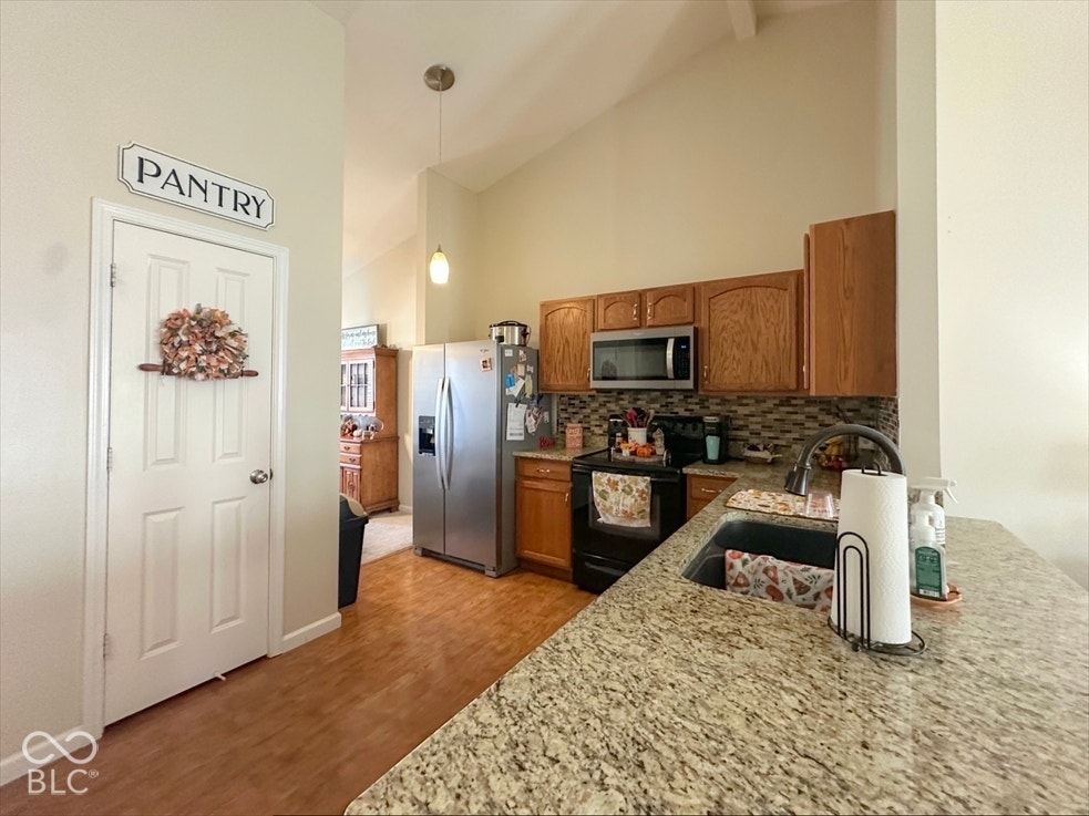 1140 Frogs Leap Lane, Cicero, IN 46034