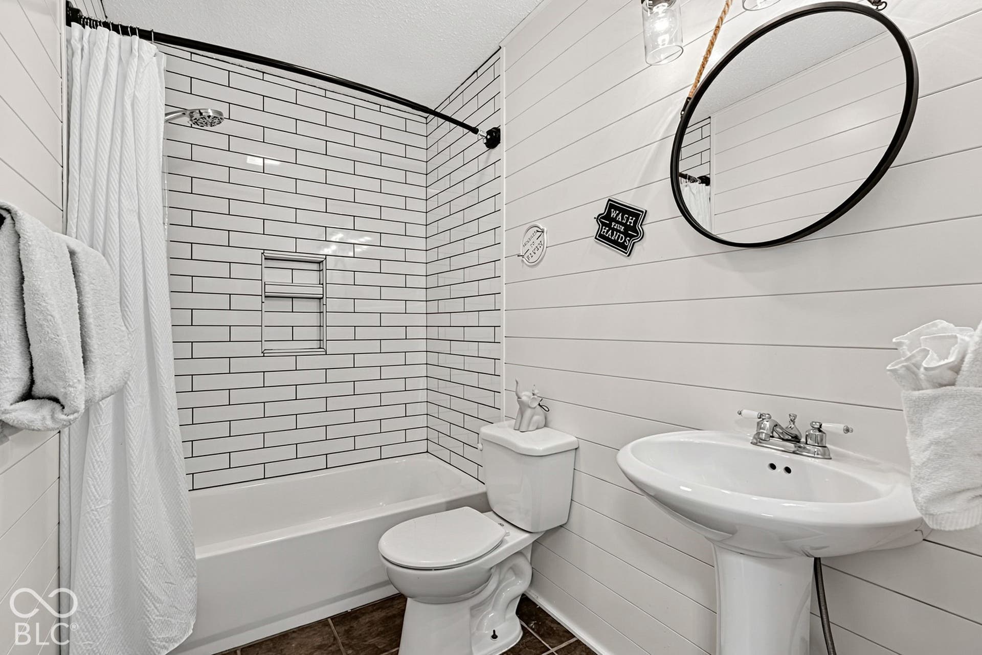 214 E Pine Ridge Drive, Westfield, IN 46074