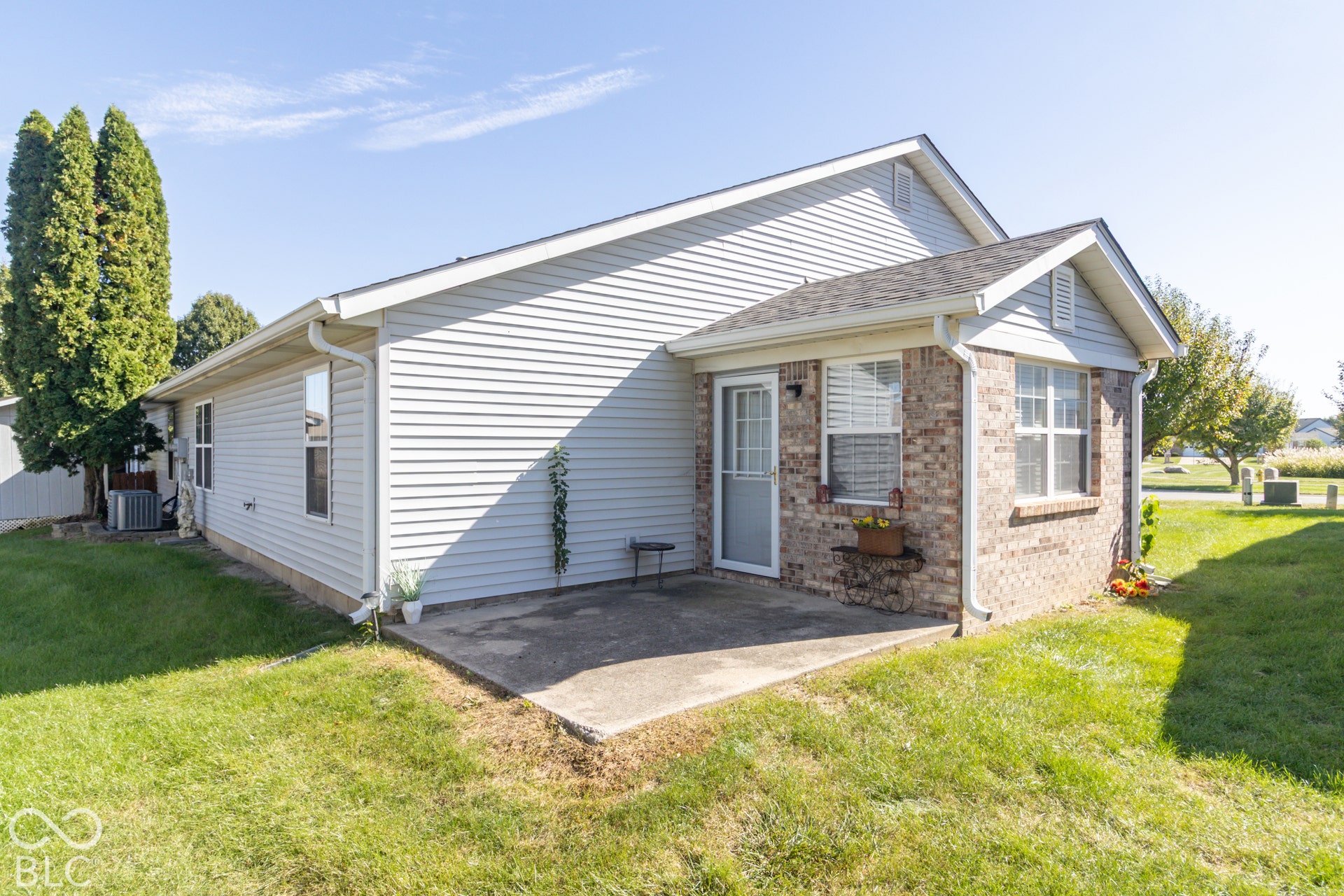 1176 E Apple Lake Drive, Greenfield, IN 46140