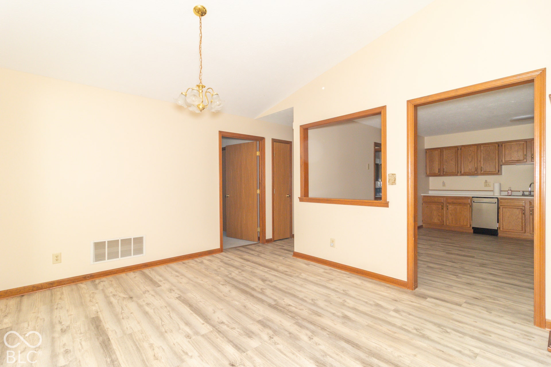1176 E Apple Lake Drive, Greenfield, IN 46140