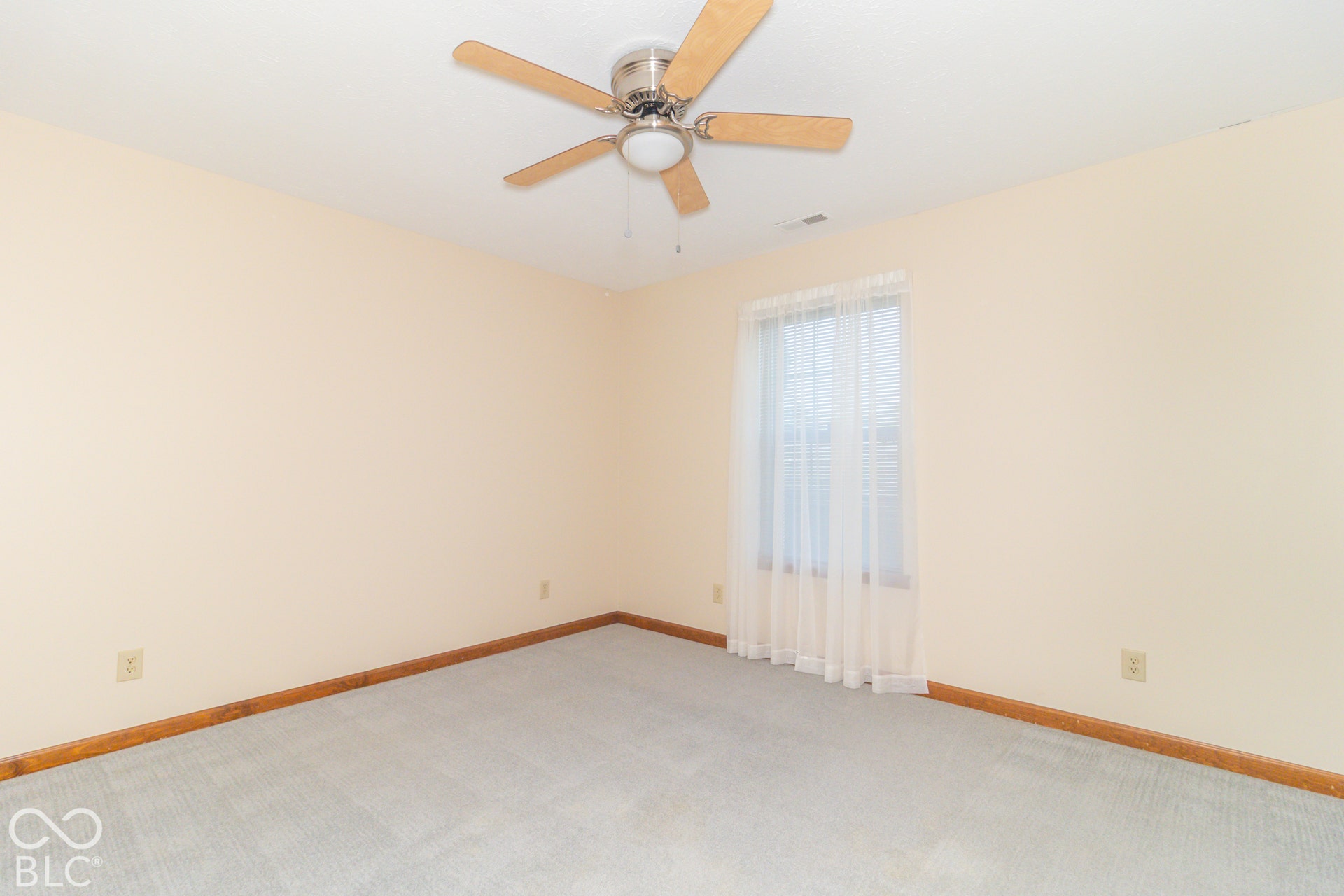 1176 E Apple Lake Drive, Greenfield, IN 46140