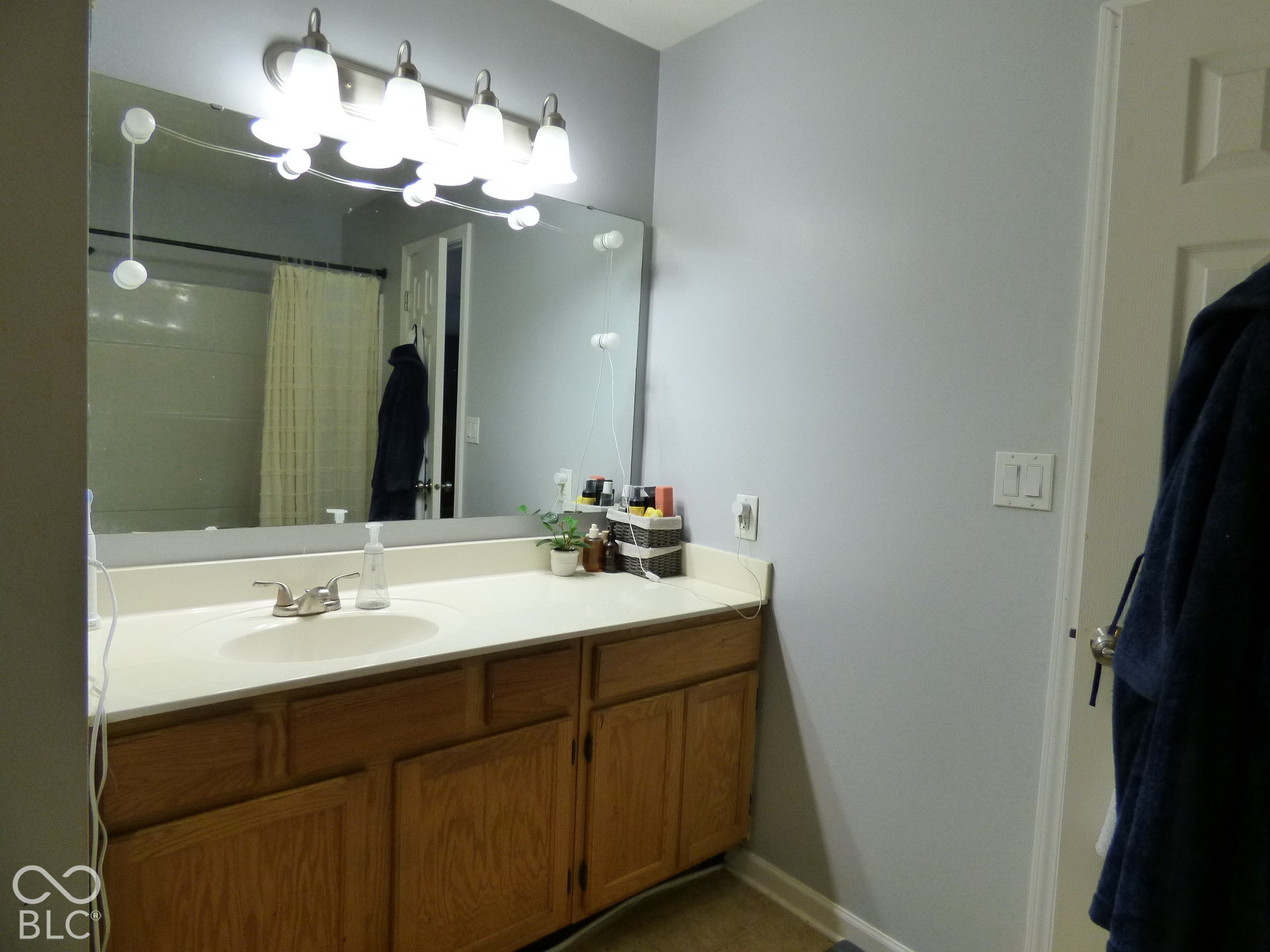 8415 Montgomery Avenue, Indianapolis, IN 46227