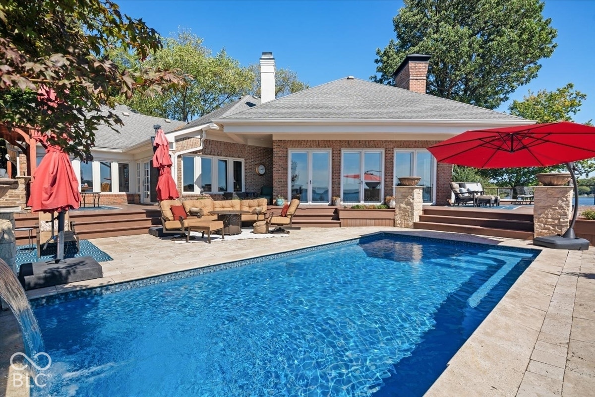 9652 Nautilus Circle, Indianapolis, IN 46256