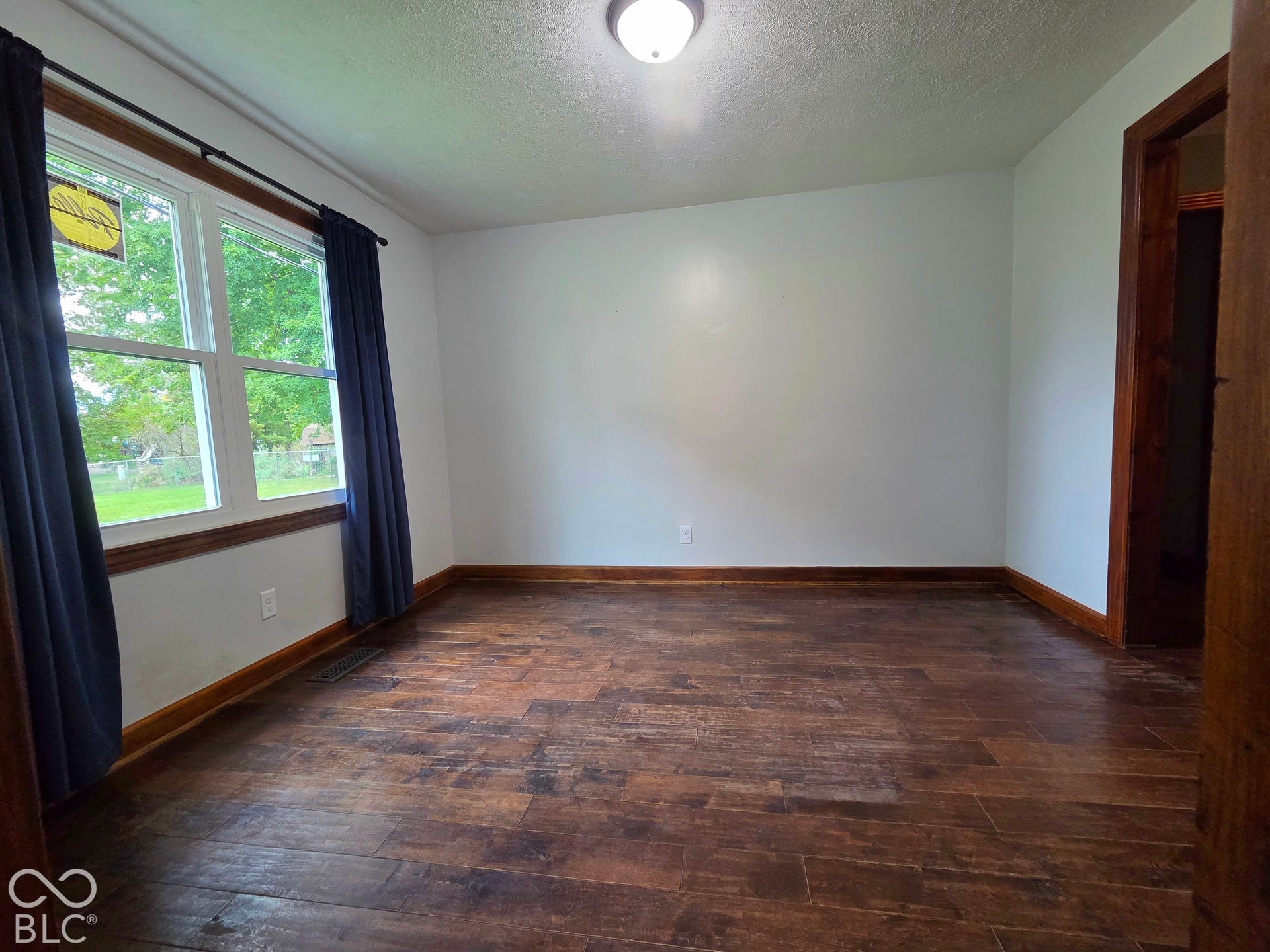 6614 Weil Drive, Brownsburg, IN 46112 Wood-finish flooring with coordinating wood trim