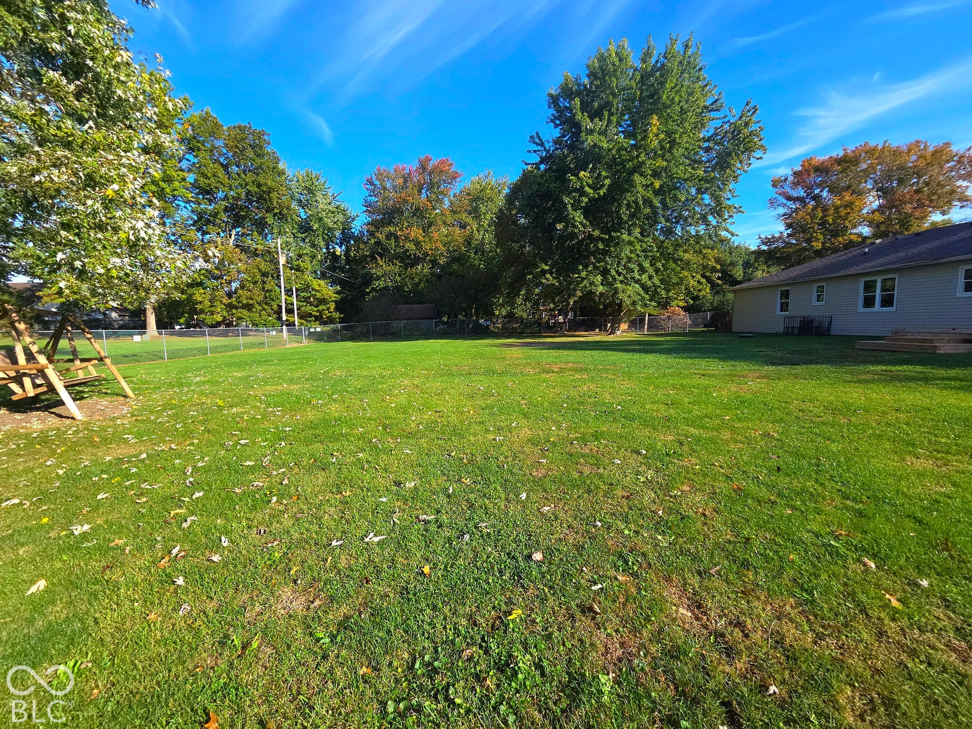 6614 Weil Drive, Brownsburg, IN 46112 Yard