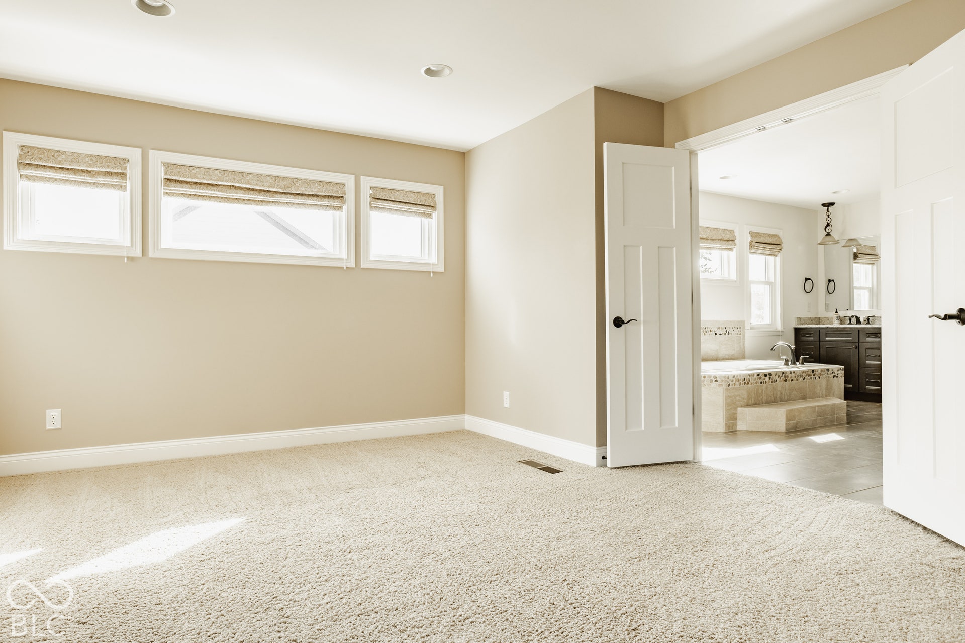 3237 Wildlife Trail, Zionsville, IN 46077