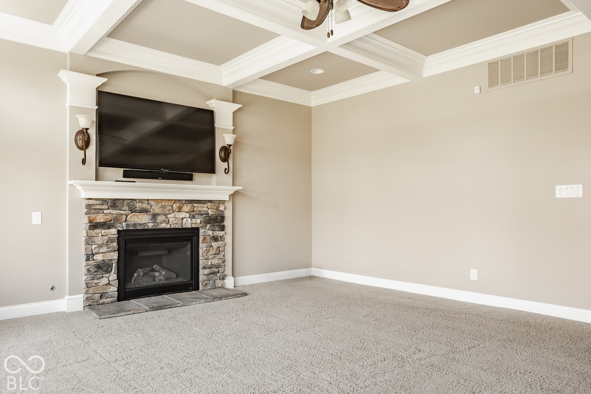 3237 Wildlife Trail, Zionsville, IN 46077