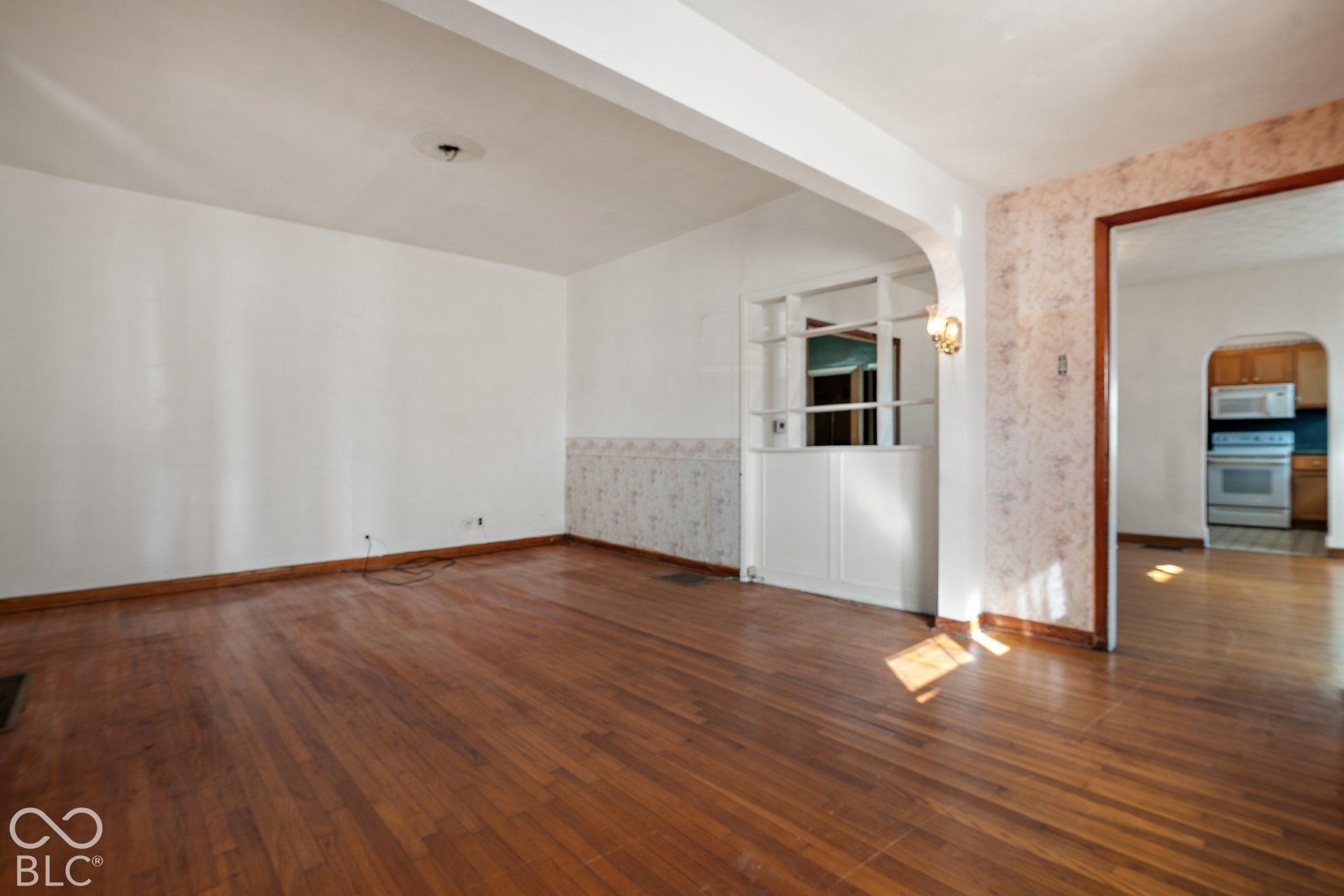 1520 English Avenue, Indianapolis, IN 46201 1520 English Avenue, Indianapolis, IN 46201