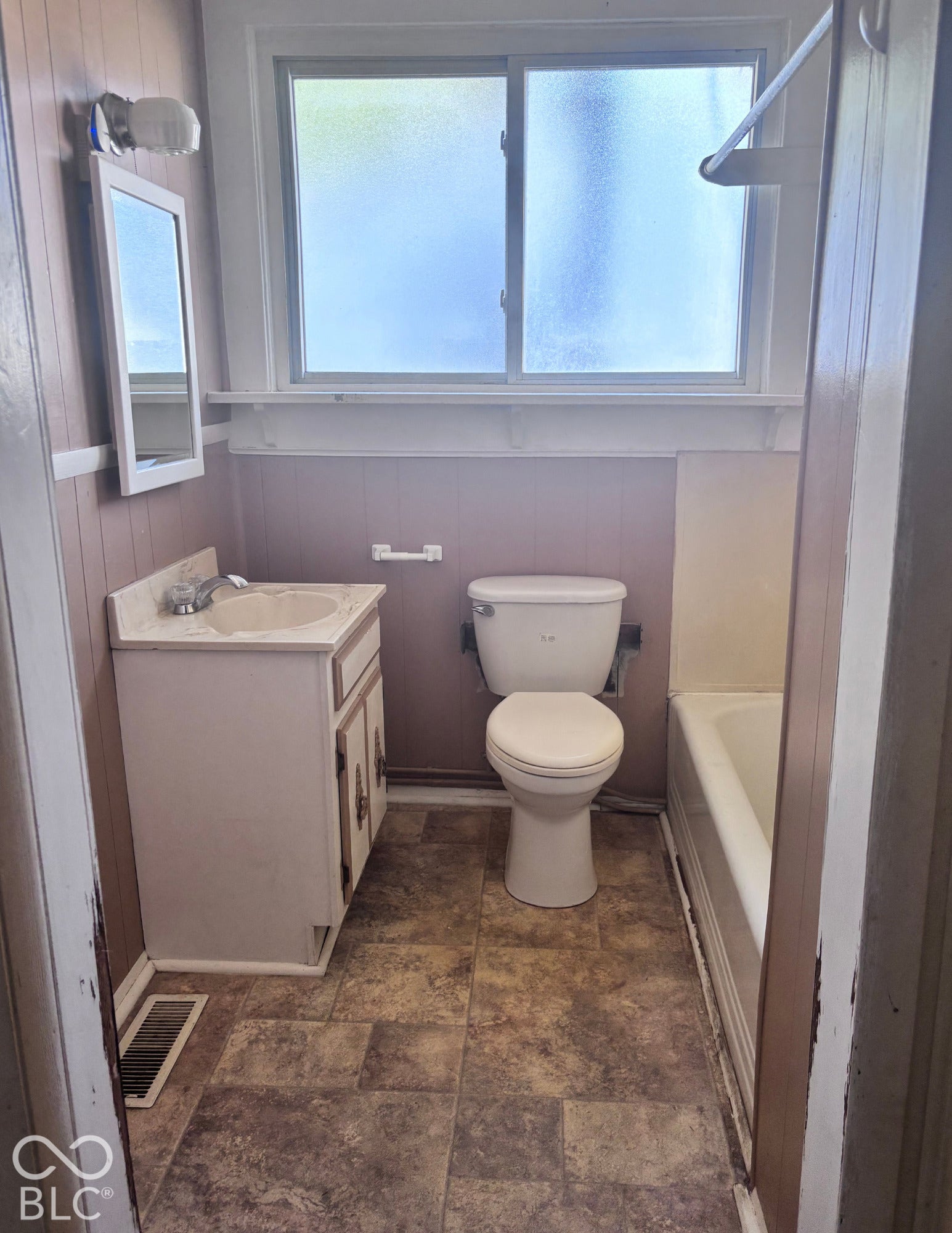 115 E Church Street, Fortville, IN 46040