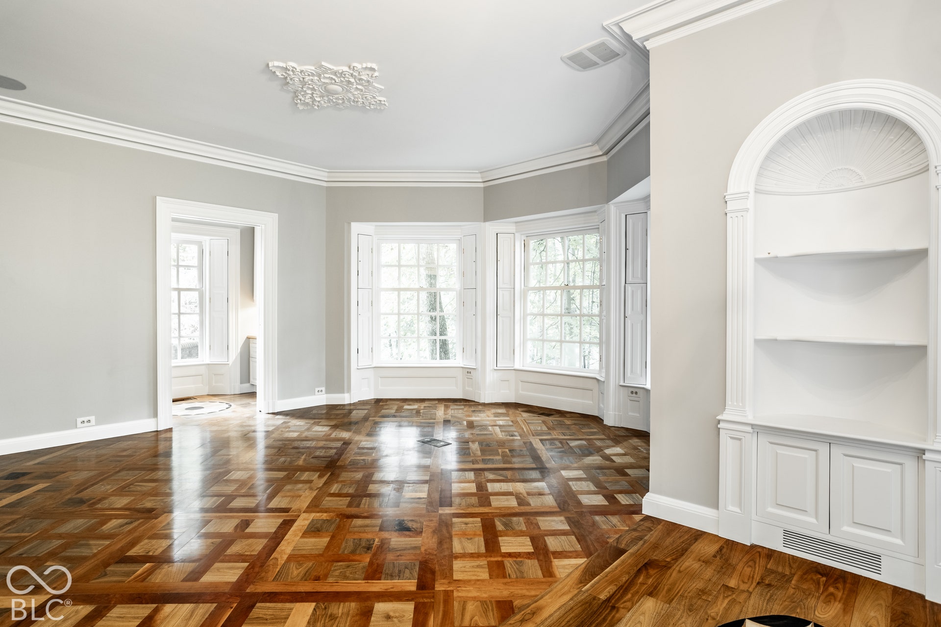 5715 Sunset Lane, Indianapolis, IN 46228