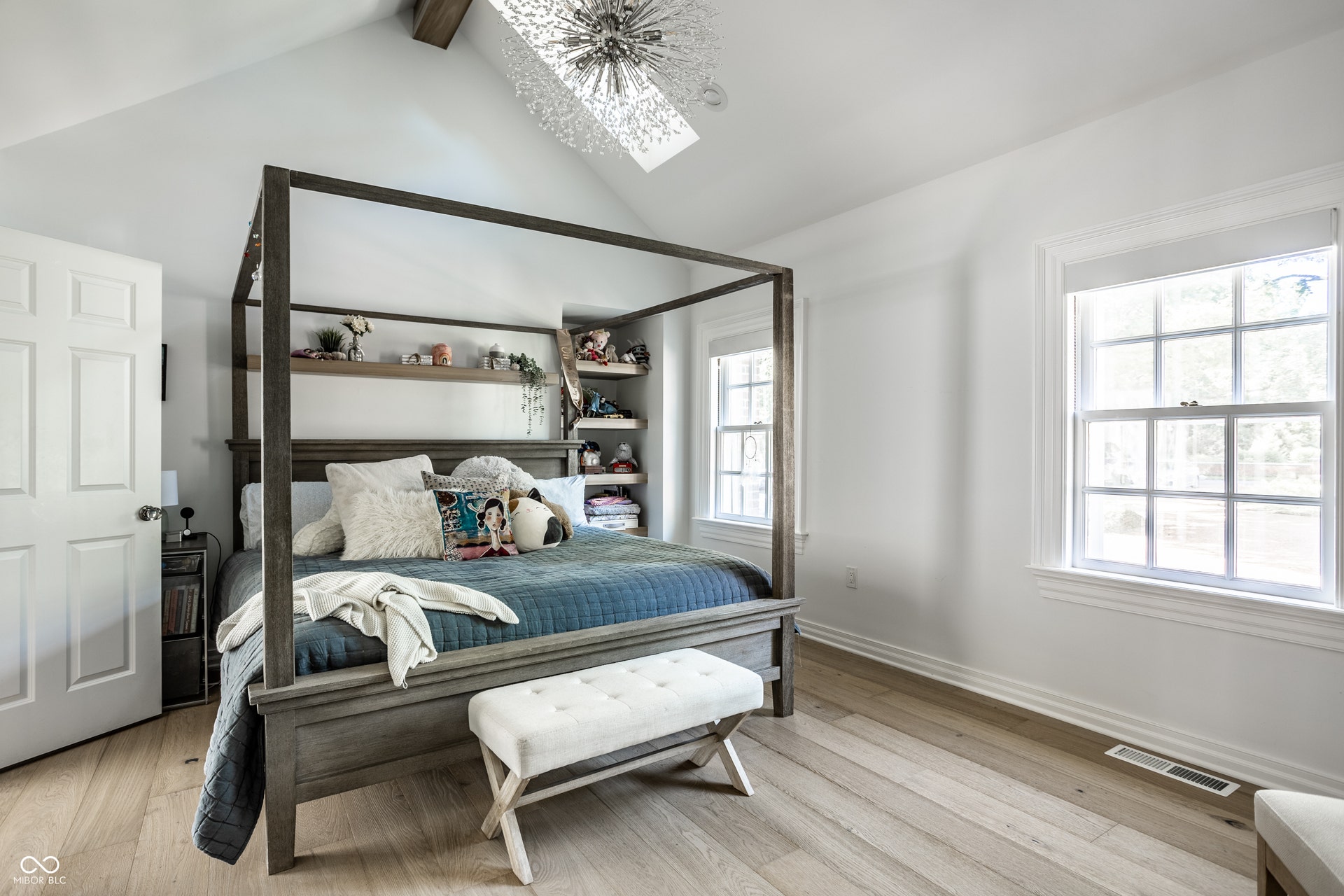 5715 Sunset Lane, Indianapolis, IN 46228