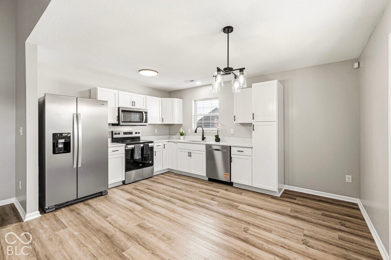 5517 Wood Hollow Drive, Indianapolis, IN 46239