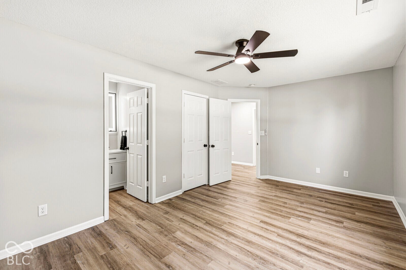5517 Wood Hollow Drive, Indianapolis, IN 46239